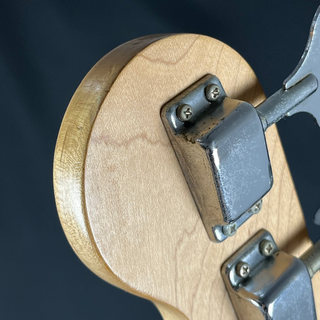 Squier Affinity Jazz Bass