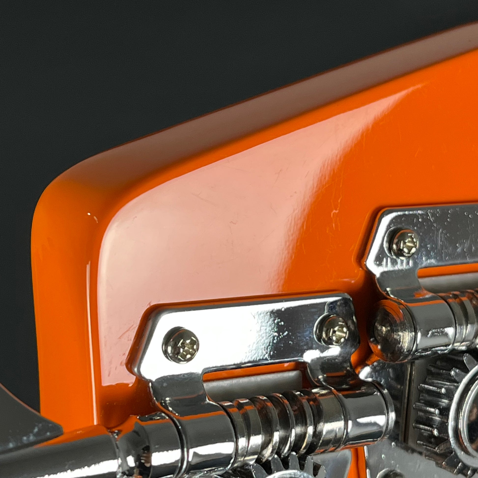 Orange O-Bass
