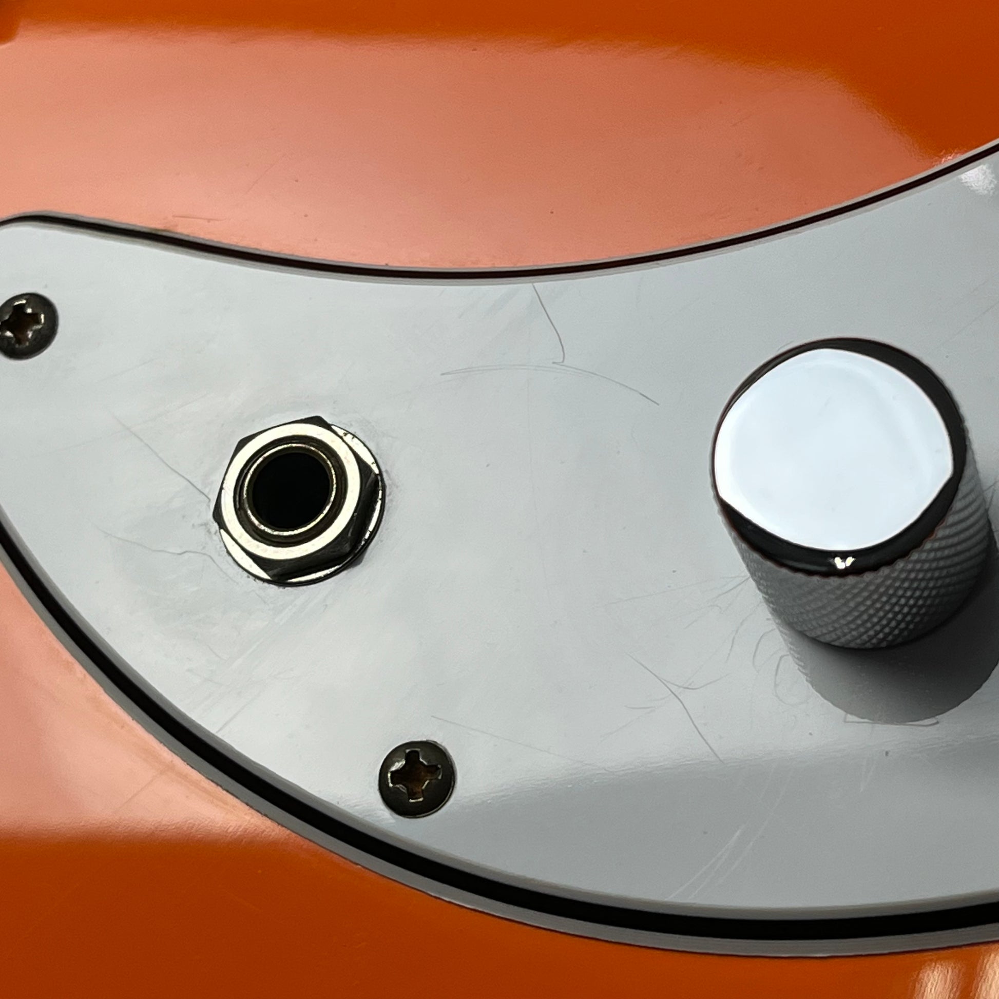Orange O-Bass