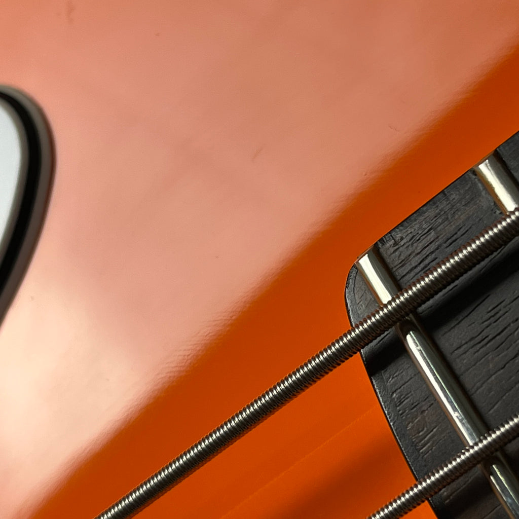 Orange O-Bass