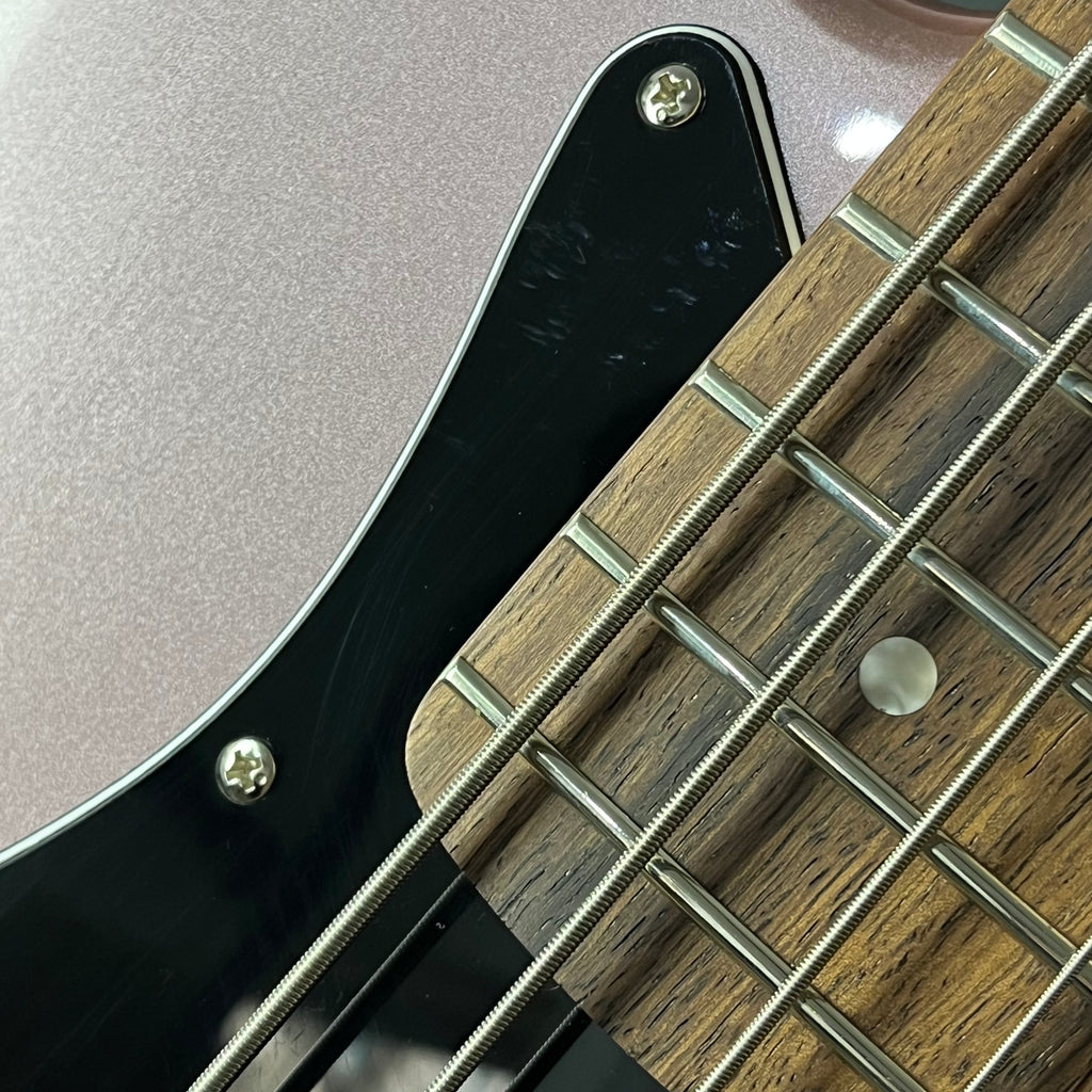 Squier Affinity Jazz Bass 2023