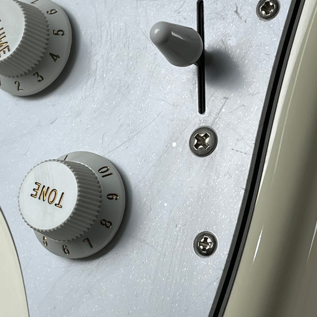 HISTORY Japan Standard Stratocaster