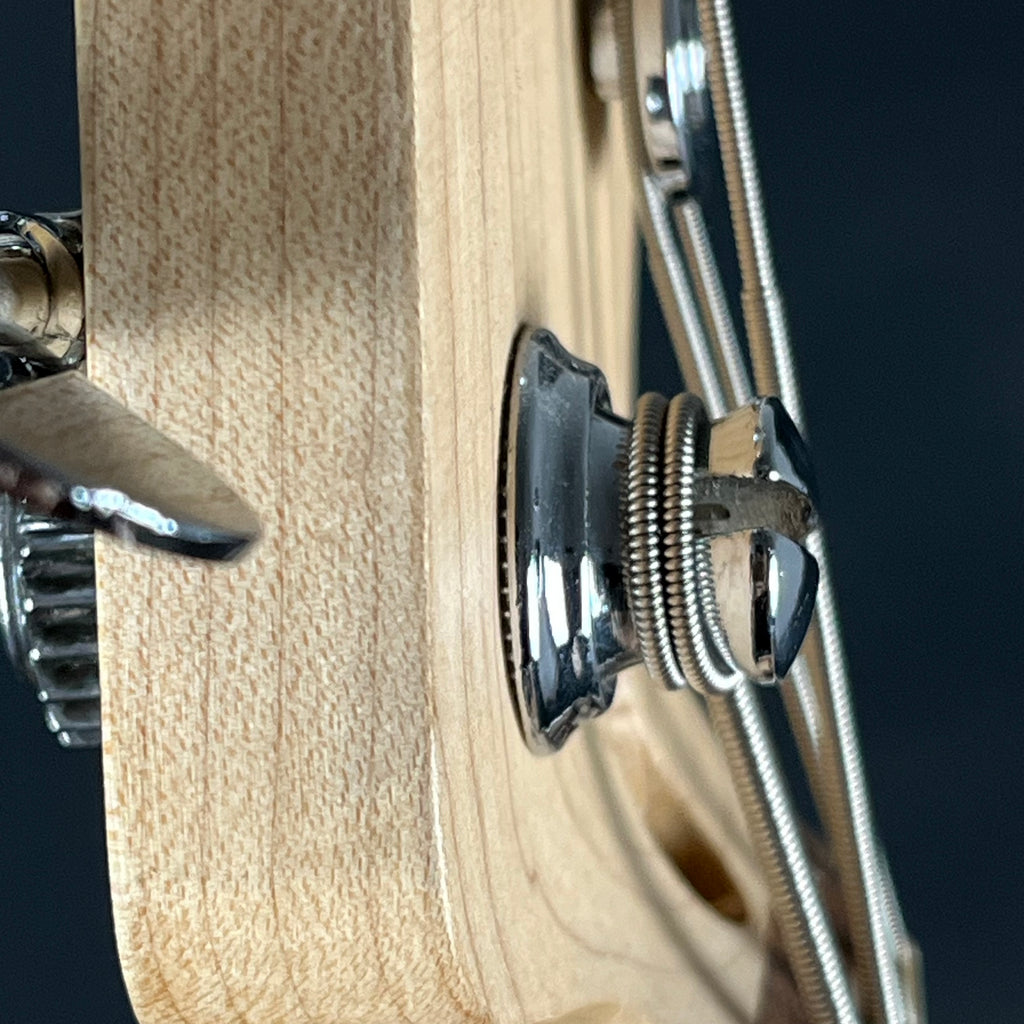 Squier Affinity Jazz Bass