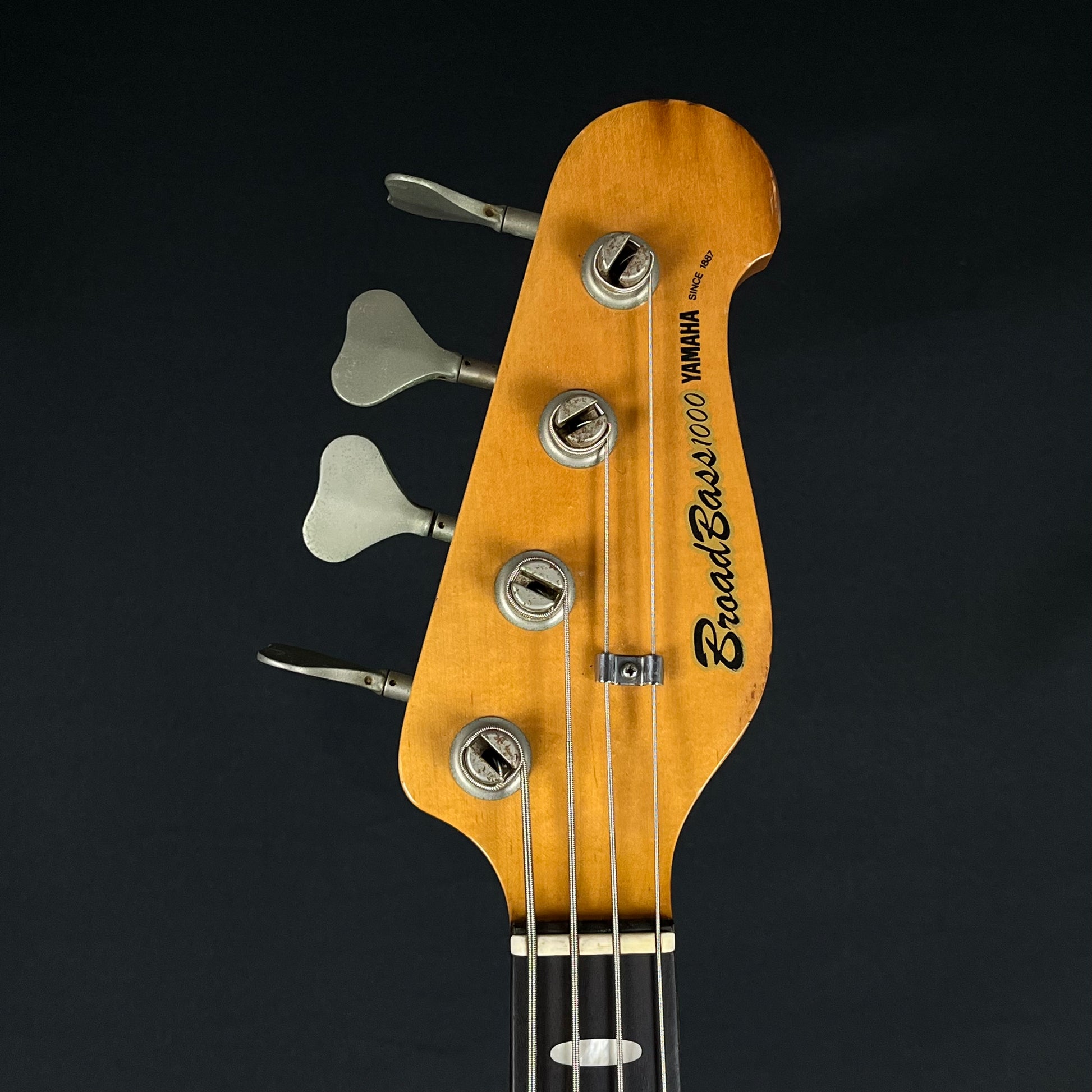 YAMAHA Japan Broad Bass 1000