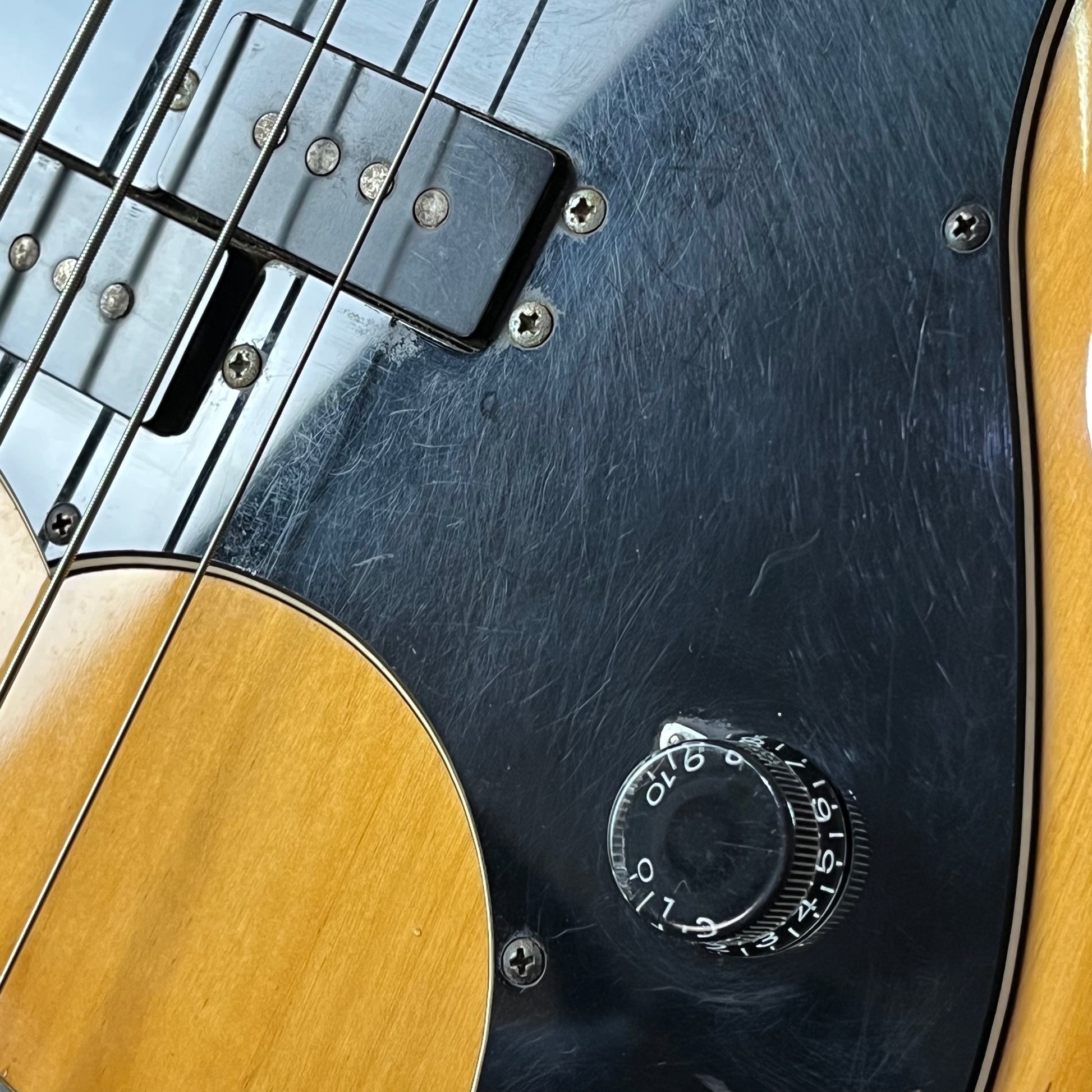 YAMAHA Japan Broad Bass 1000