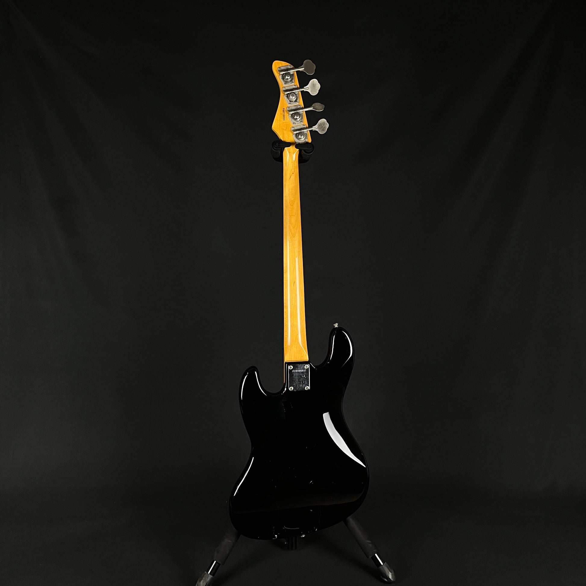 Fernandes Jazz Bass