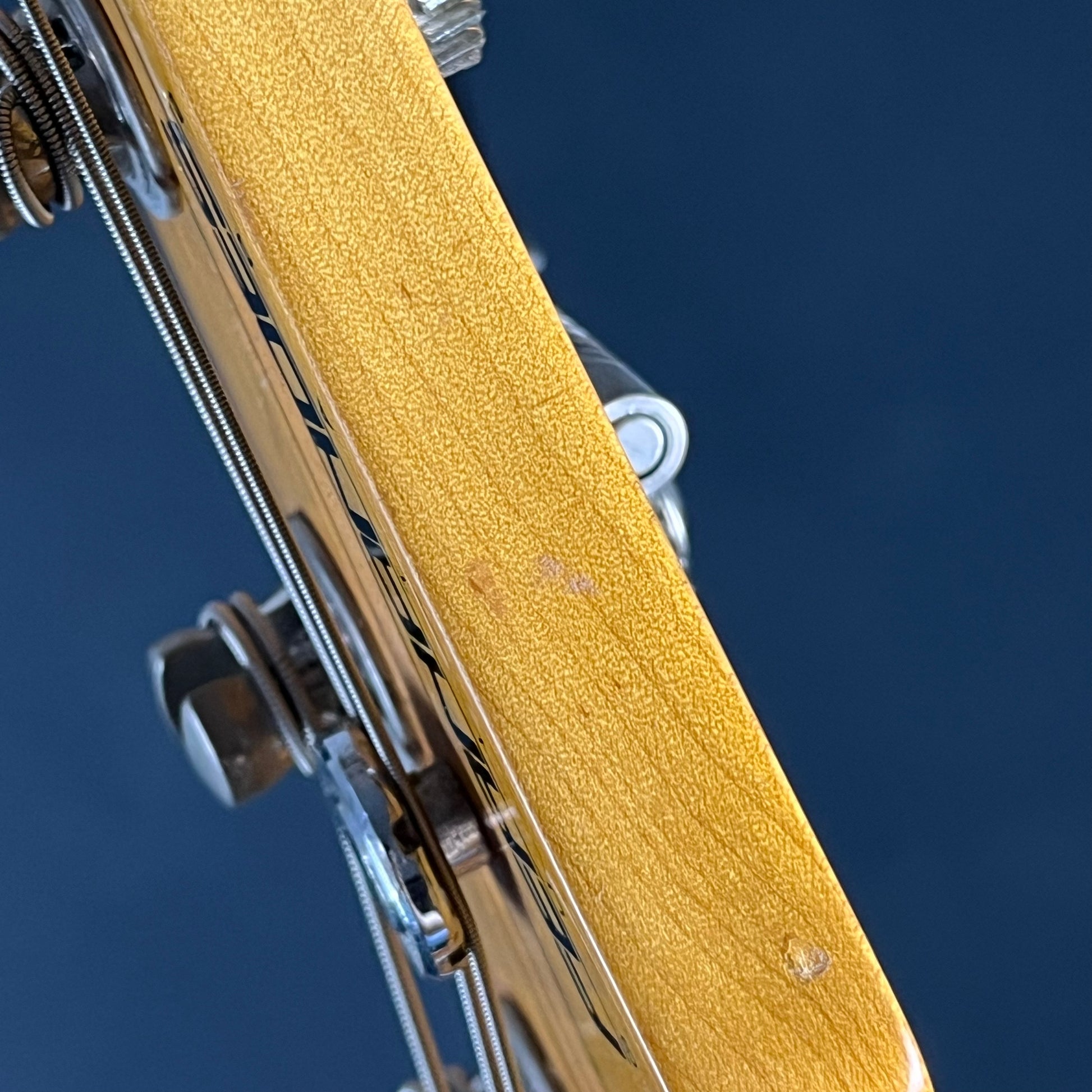 Fernandes Jazz Bass