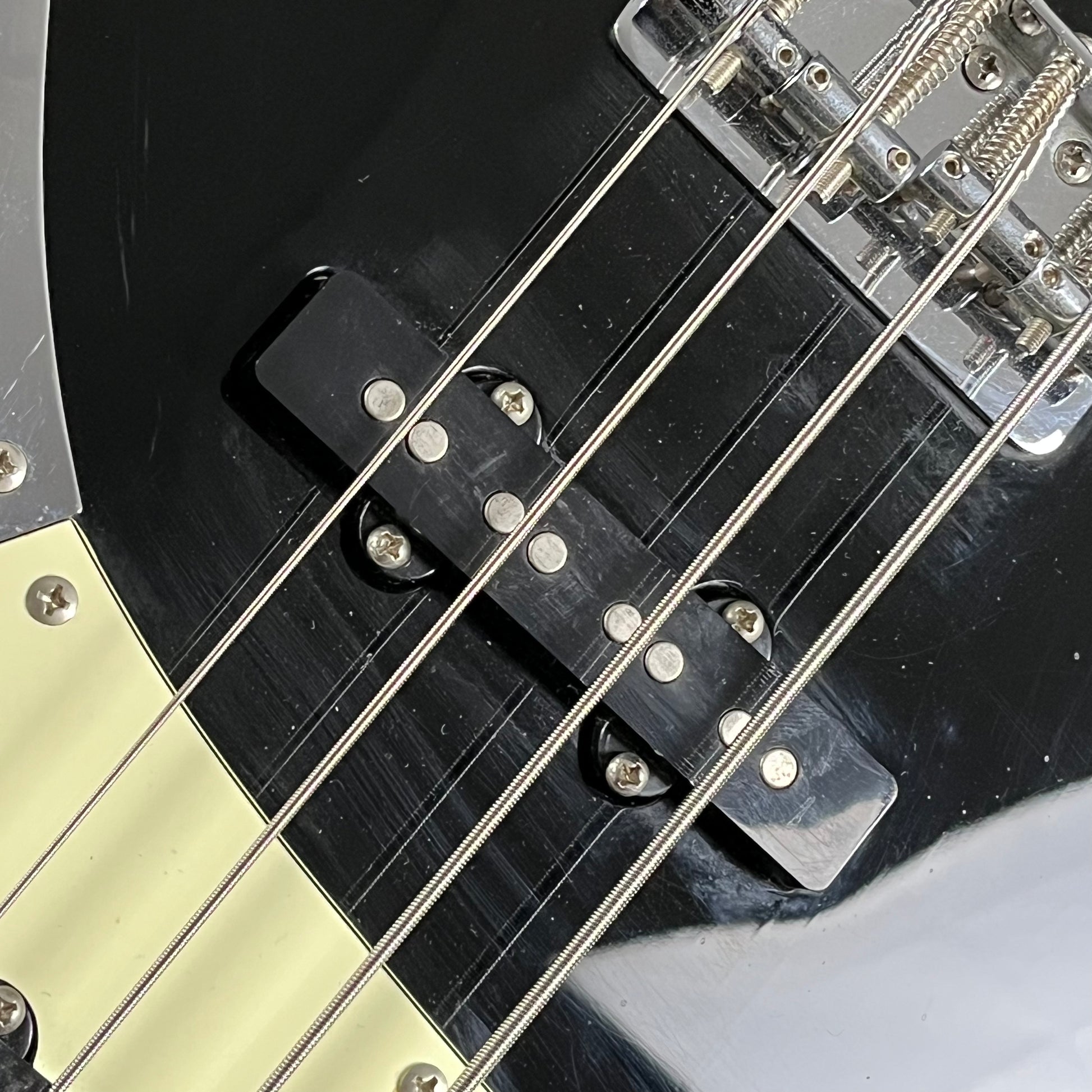 Fernandes Jazz Bass