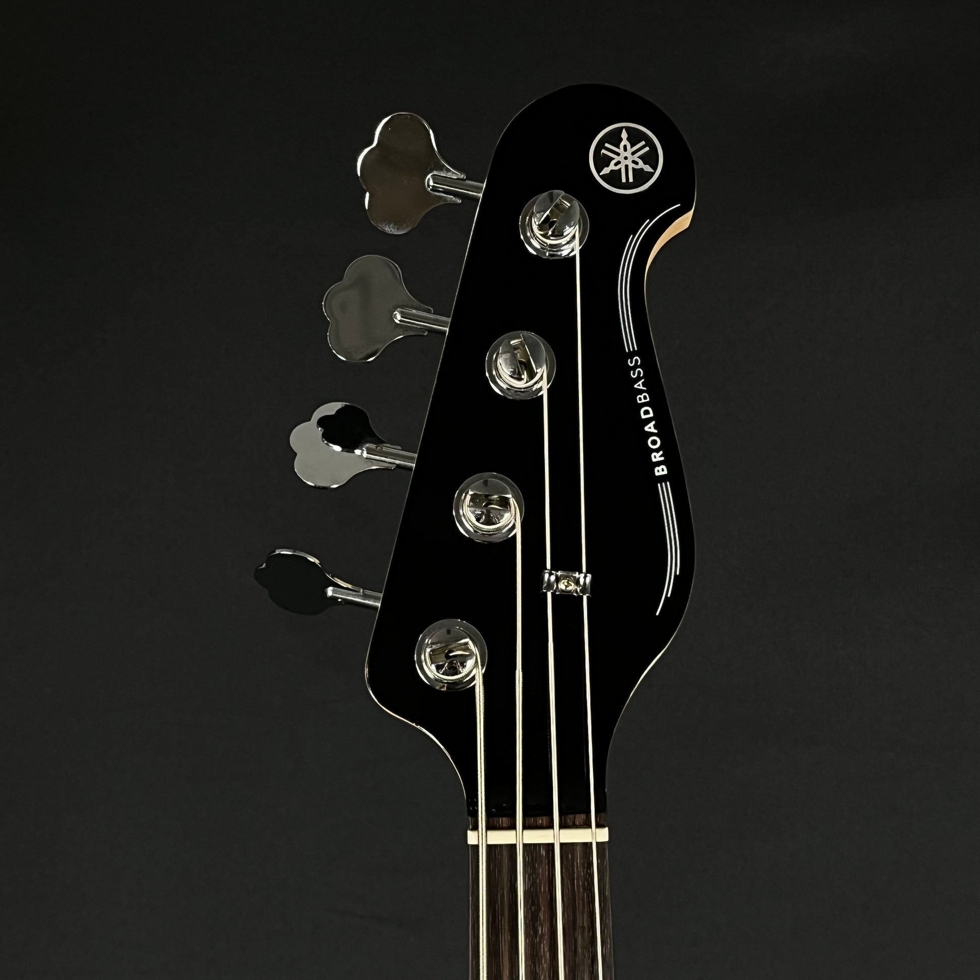 YAMAHA BB434 Bass