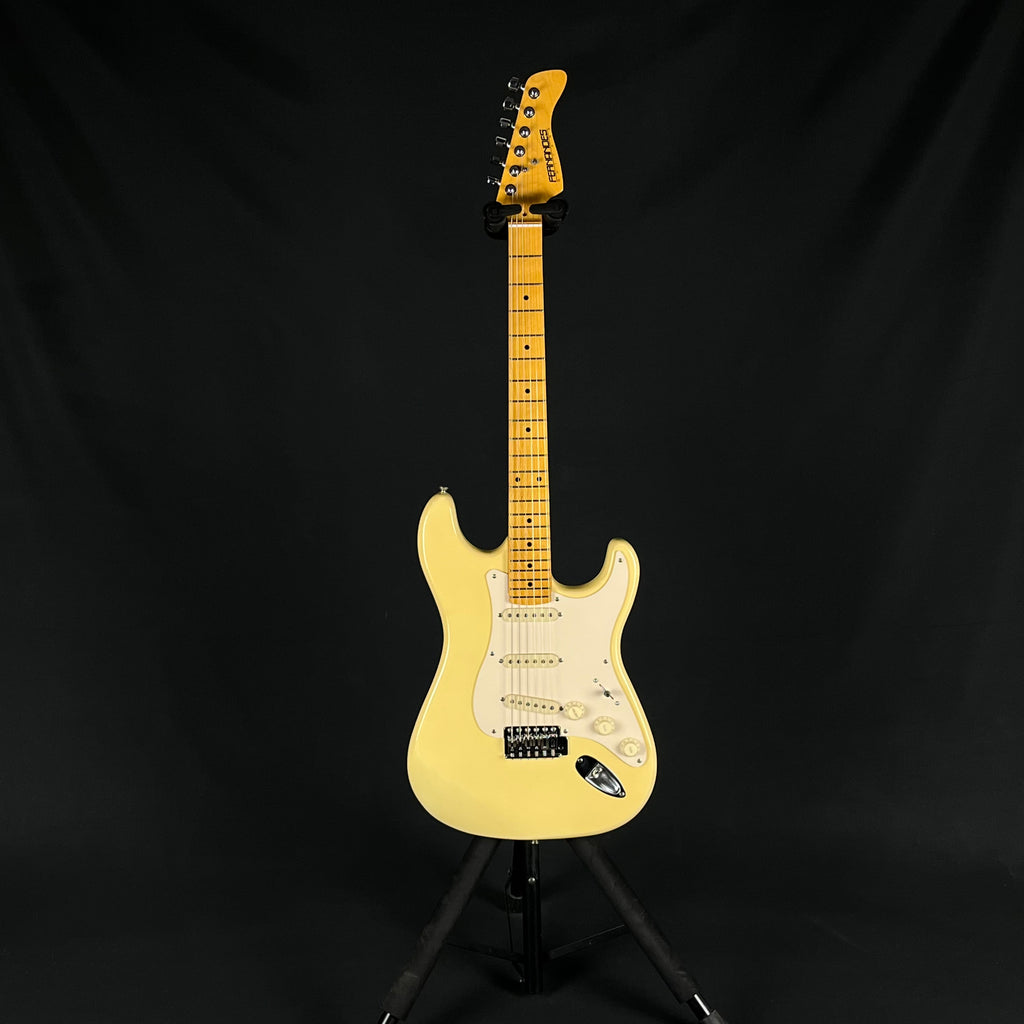 Fernandes Stratocaster *Refinish*