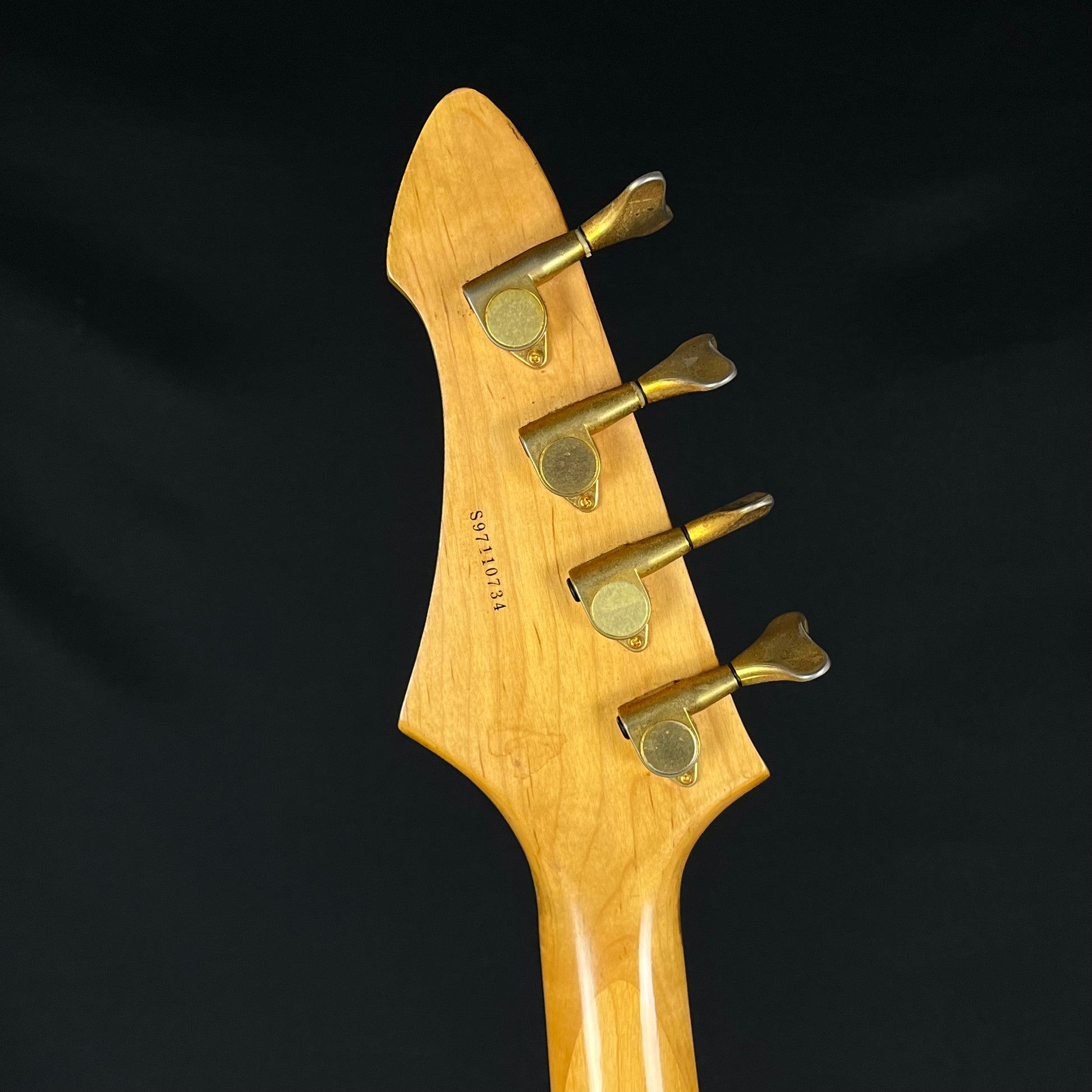 Aria Pro II Magna Series Bass