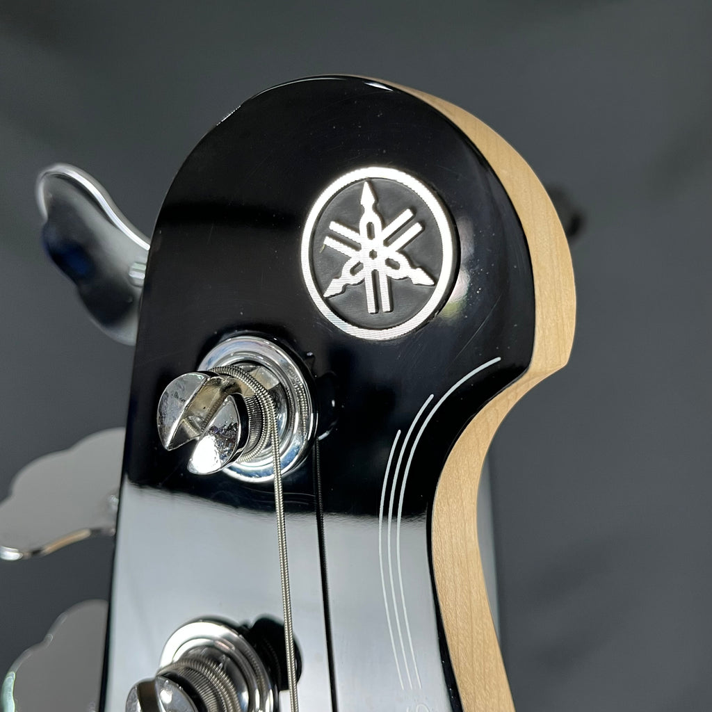 YAMAHA BB434 Bass