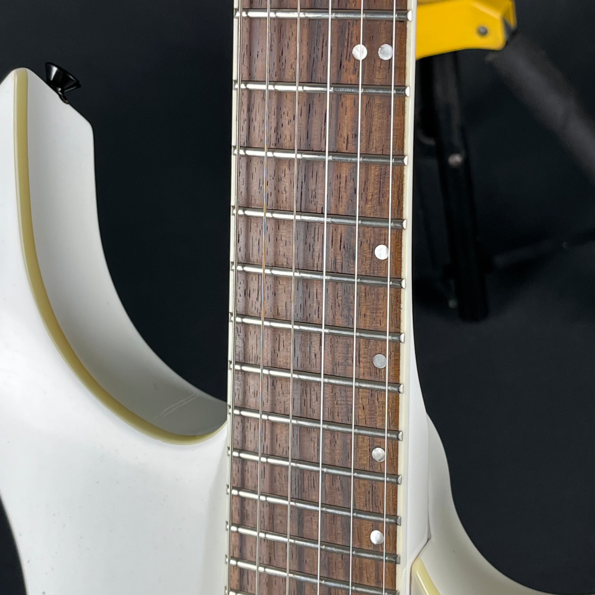 Fernandes FGZ-Standard
