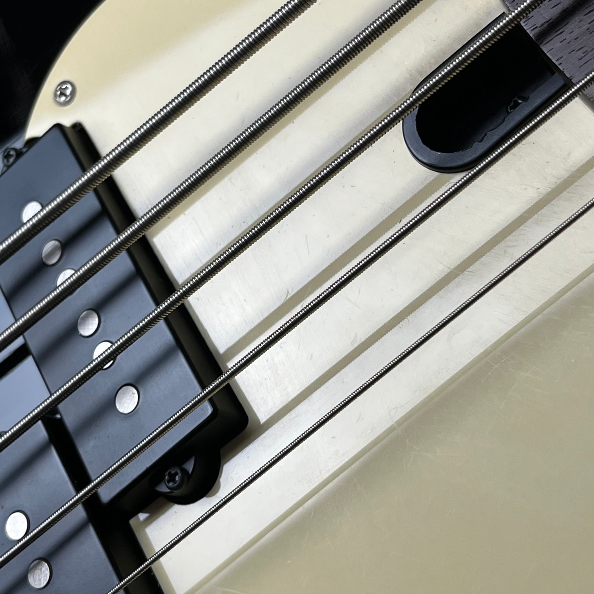 YAMAHA BB435 Bass