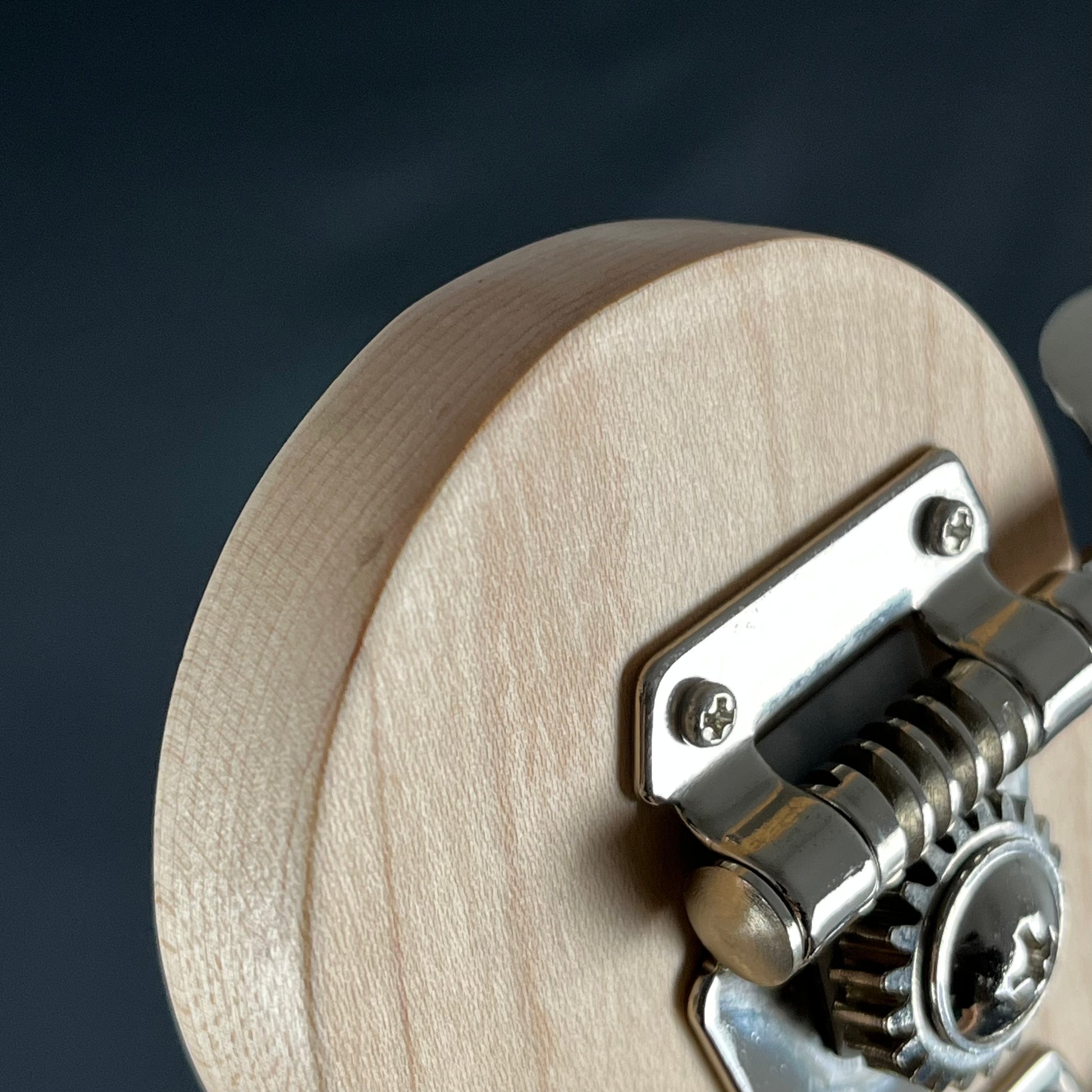 Squier Affinity Jazz Bass 2024