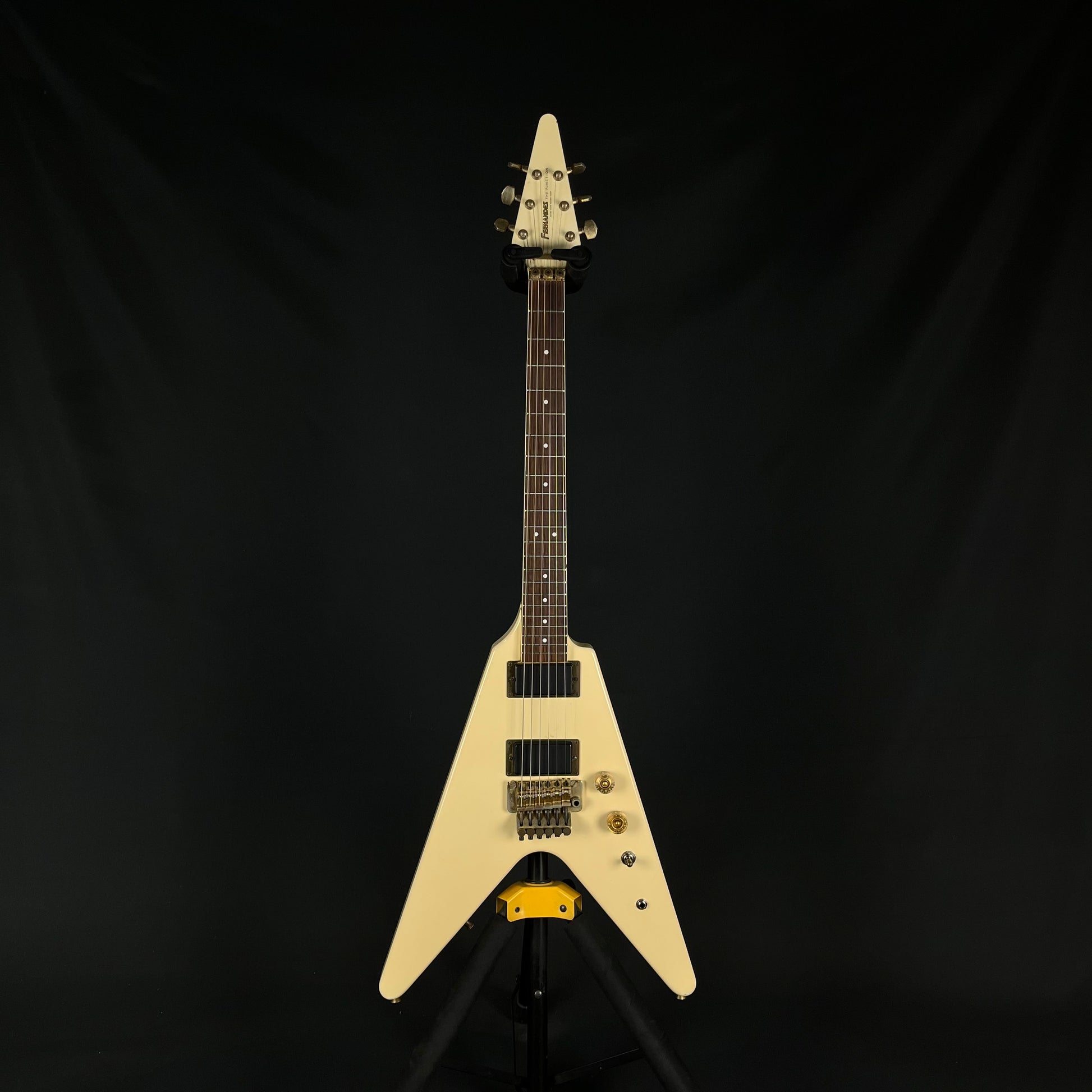 FERNANDES Flying V
