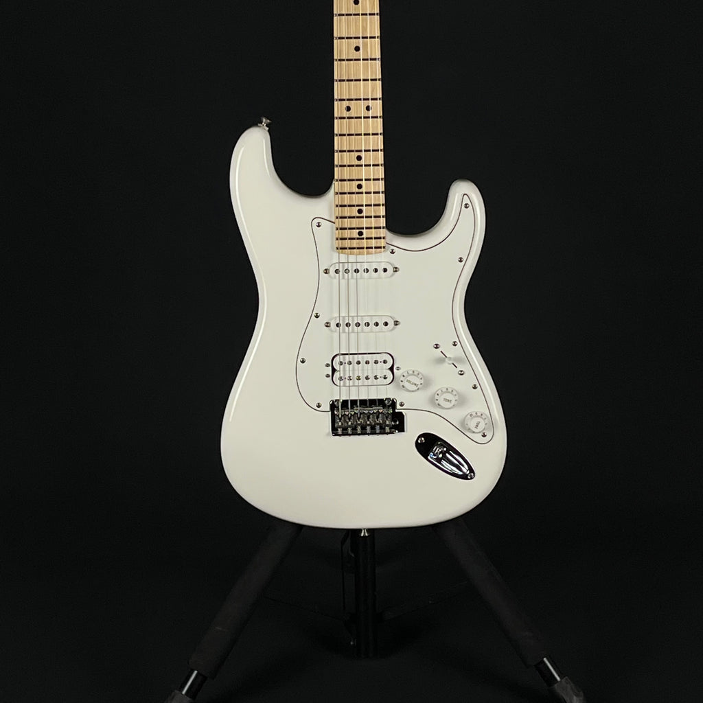 Fender Player Stratocaster HSS PW MN