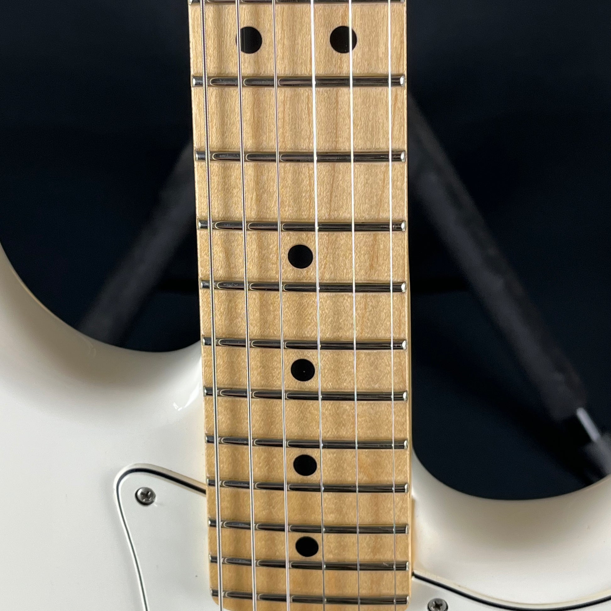 Fender Player Stratocaster HSS PW MN