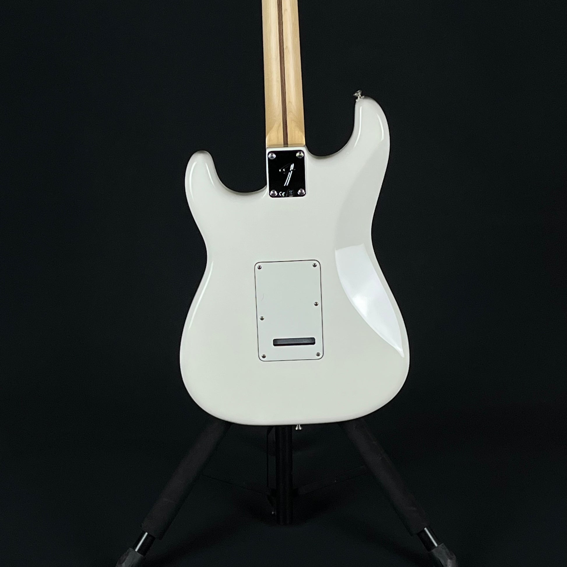 Fender Player Stratocaster HSS PW MN