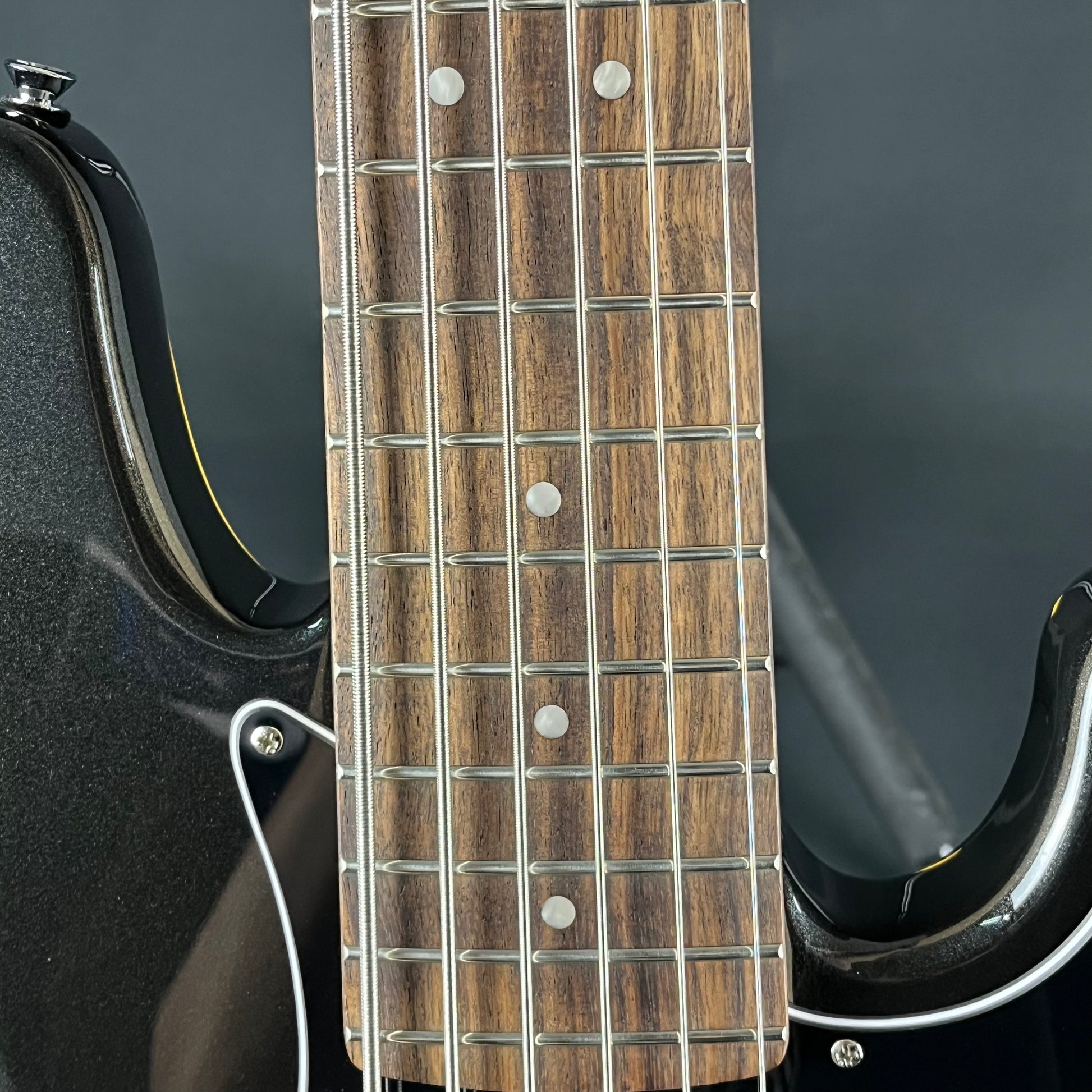 Squier Affinity Series Jazz Bass VI