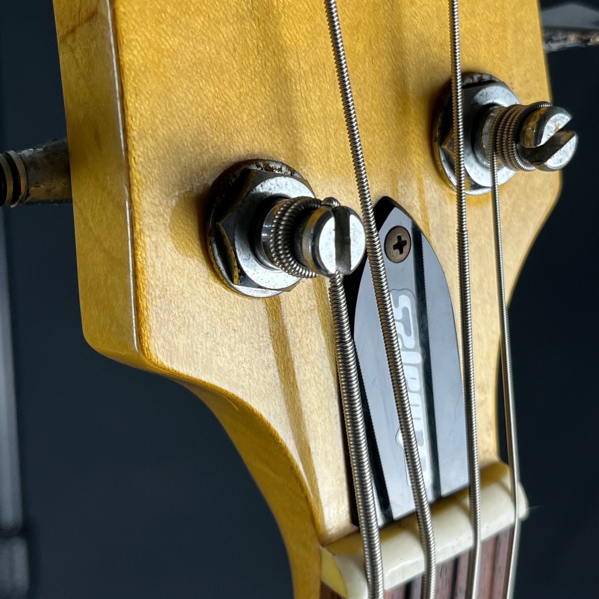 EDWARDS E-UT-85B Viper Bass