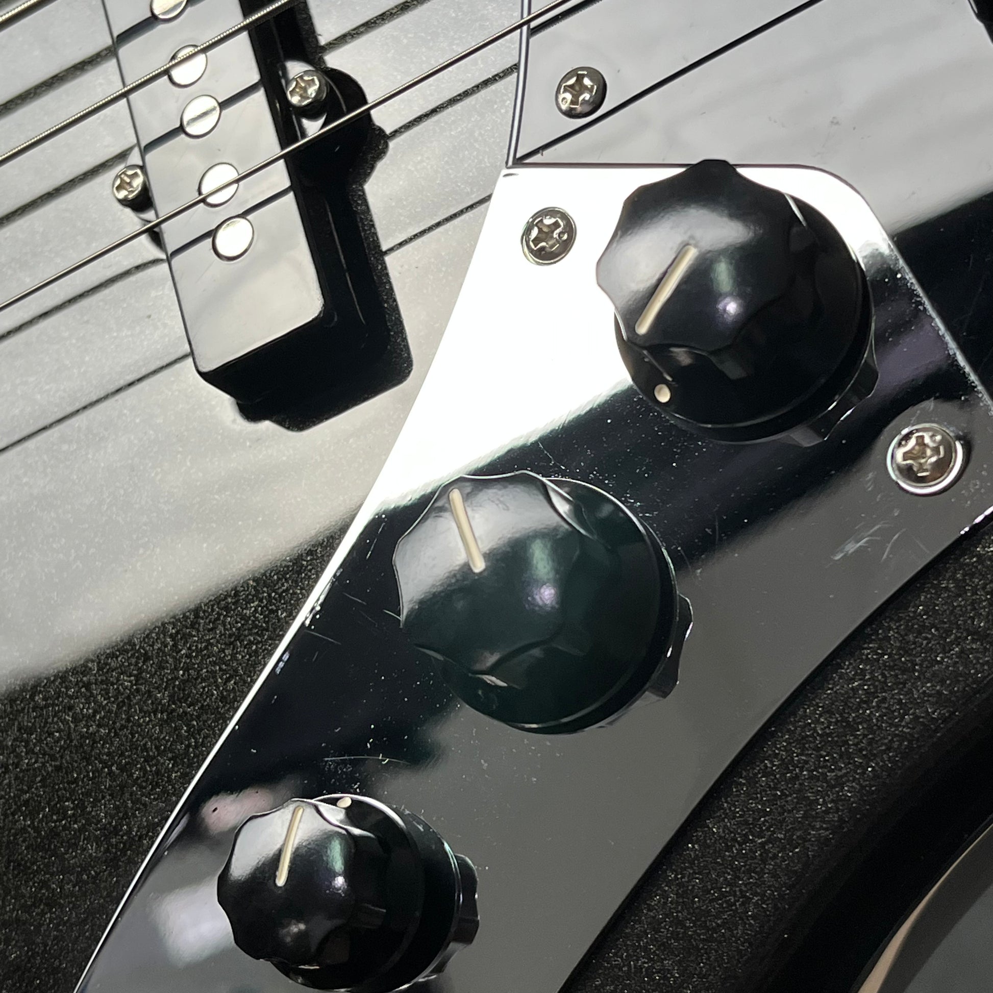 Squier Affinity Series Jazz Bass VI