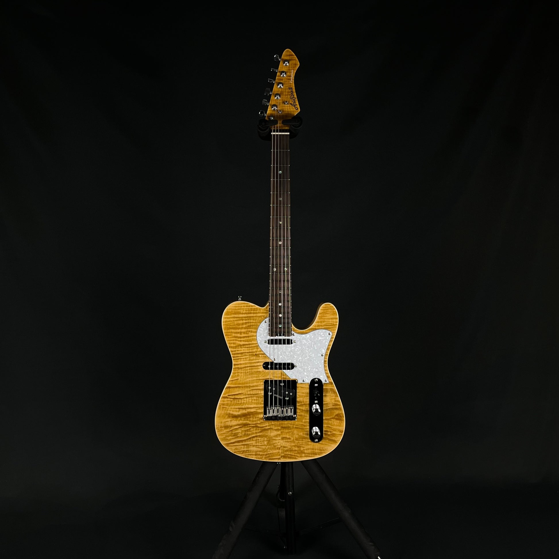 Aria Pro II 615-AE200