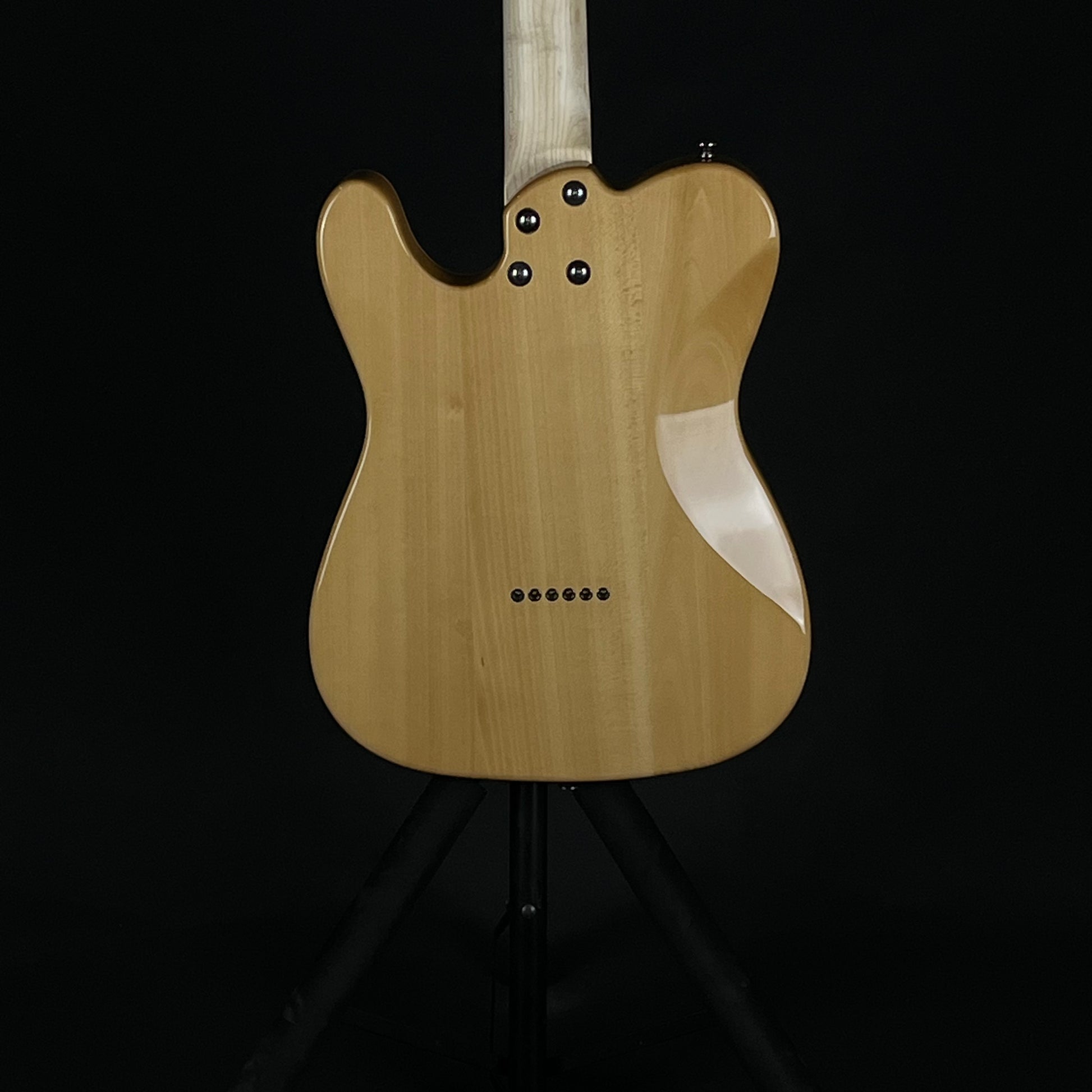 Aria Pro II 615-AE200