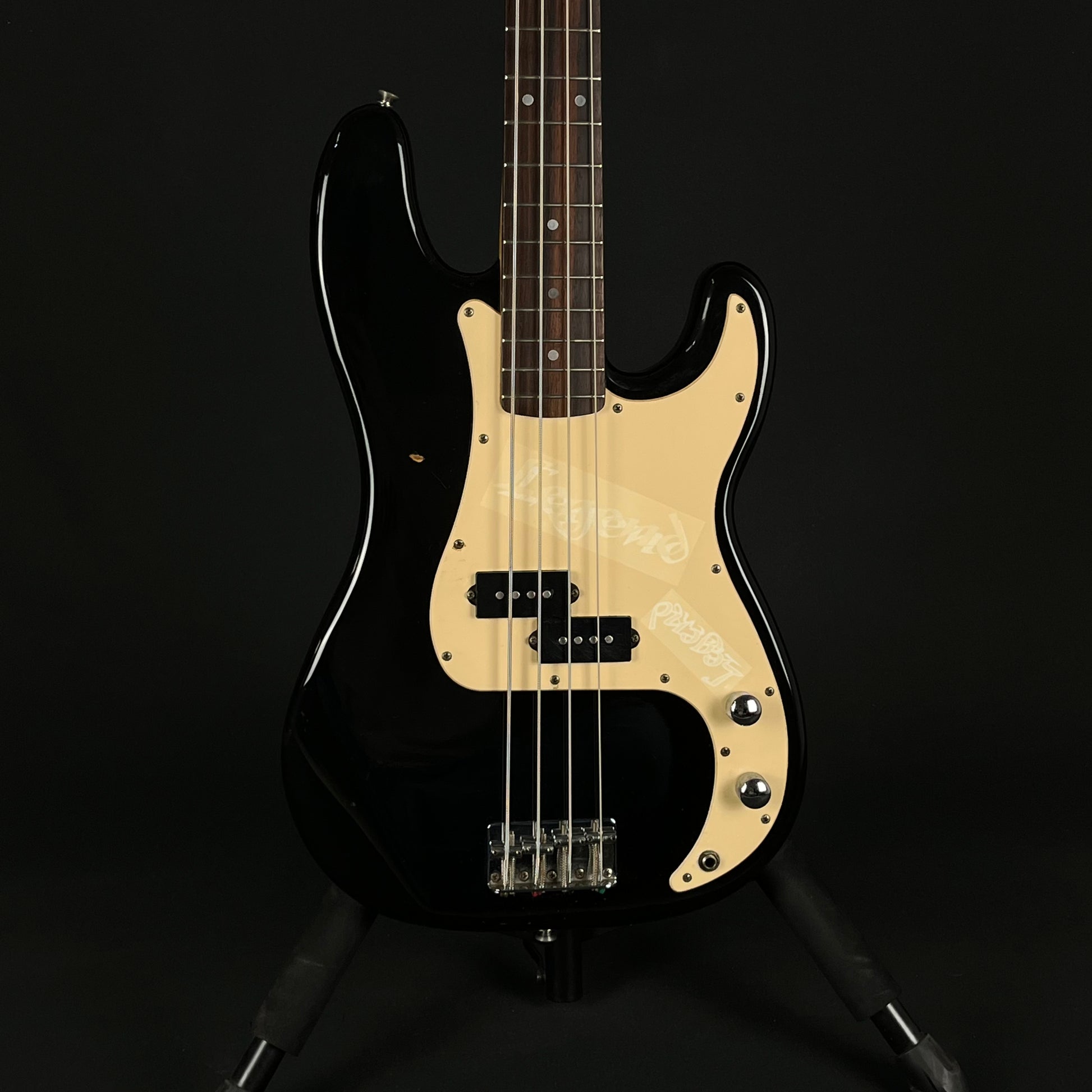Squier Affinity Precision Bass