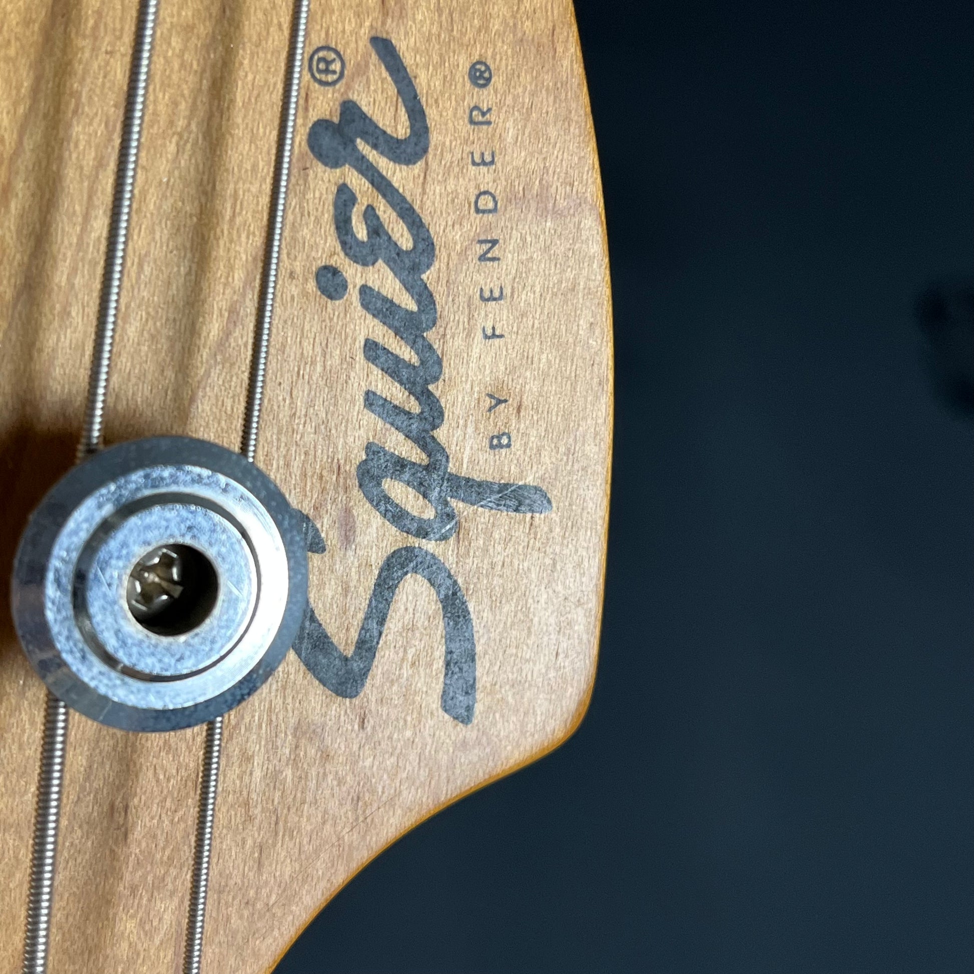 Squier Affinity Precision Bass