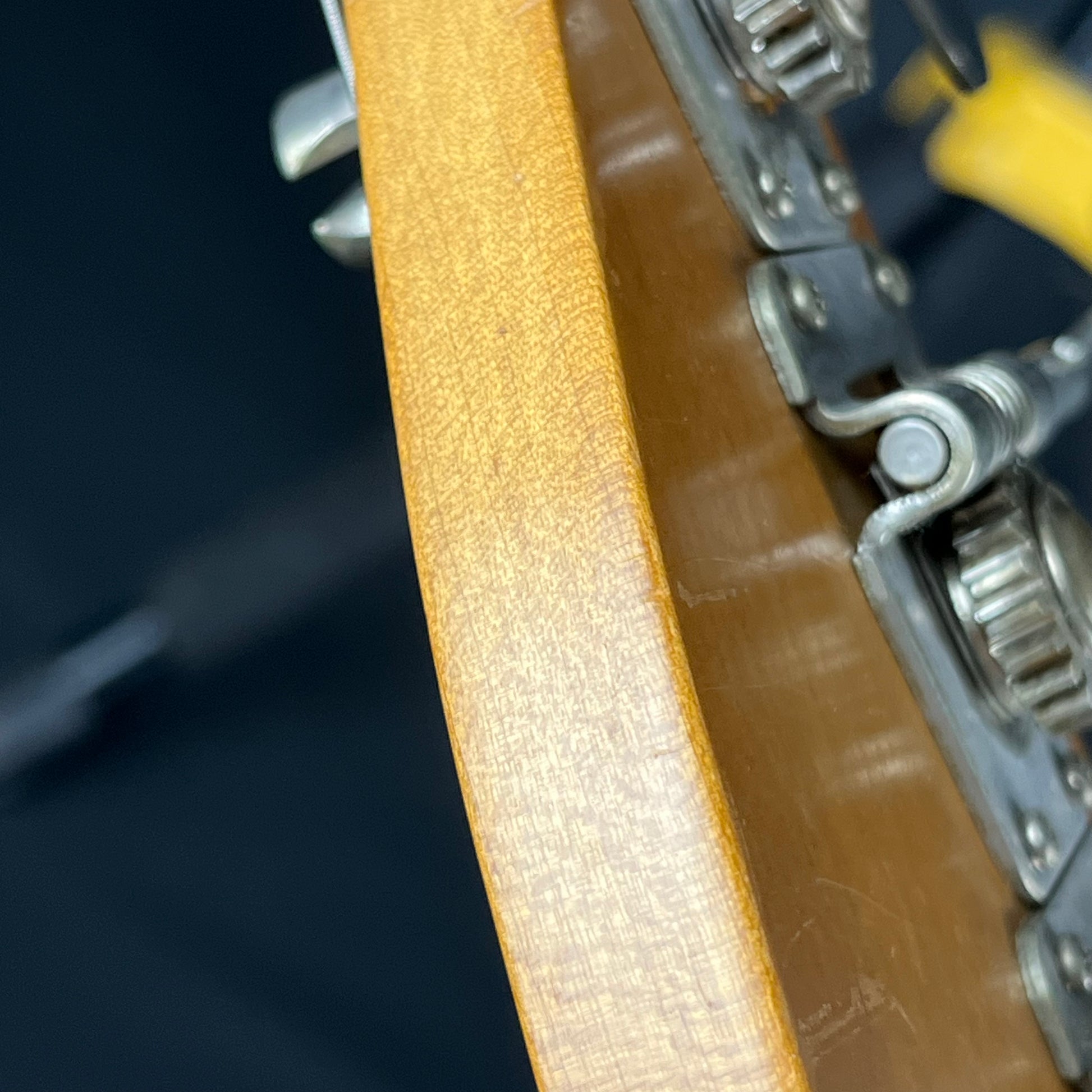 Squier Affinity Precision Bass