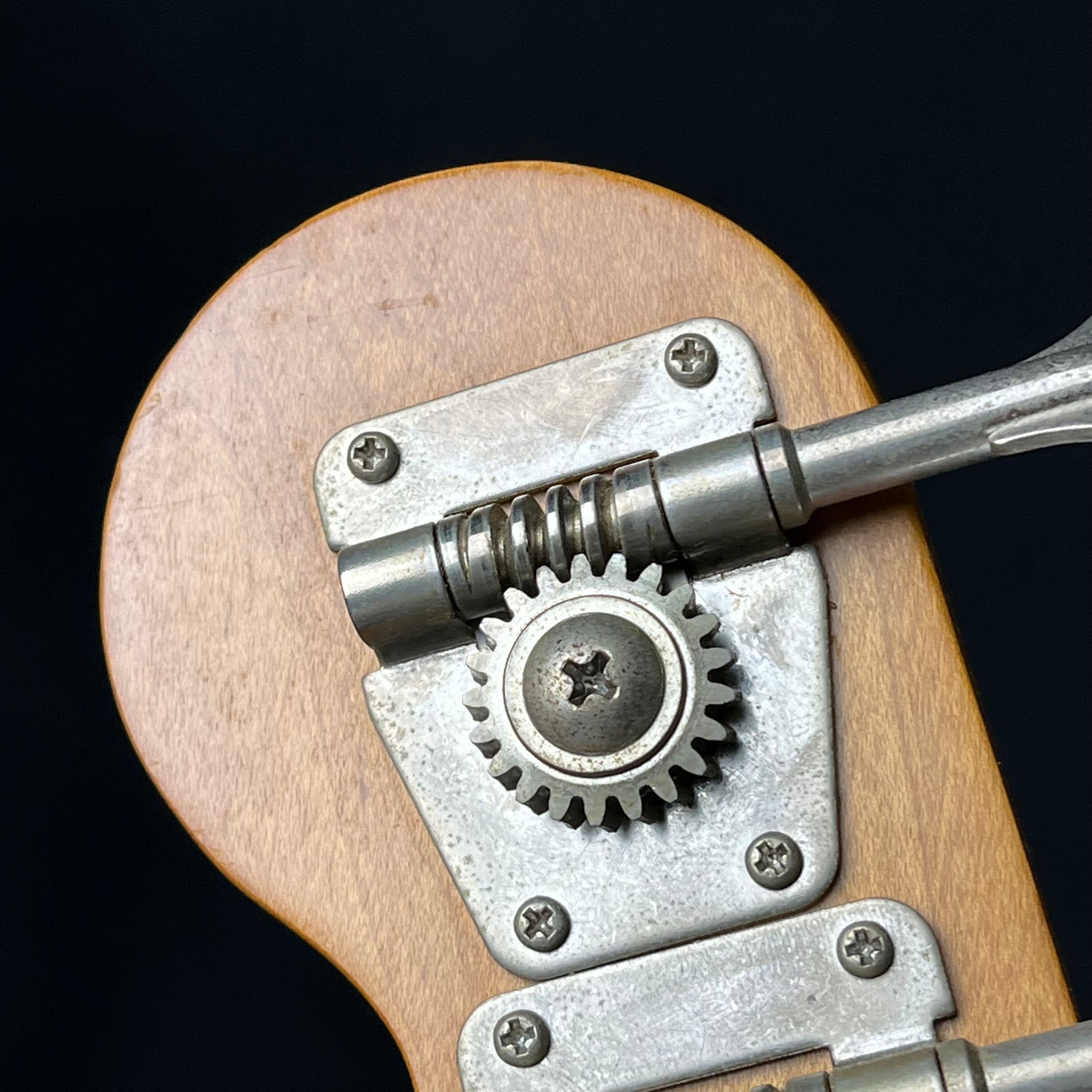 Squier Affinity Precision Bass