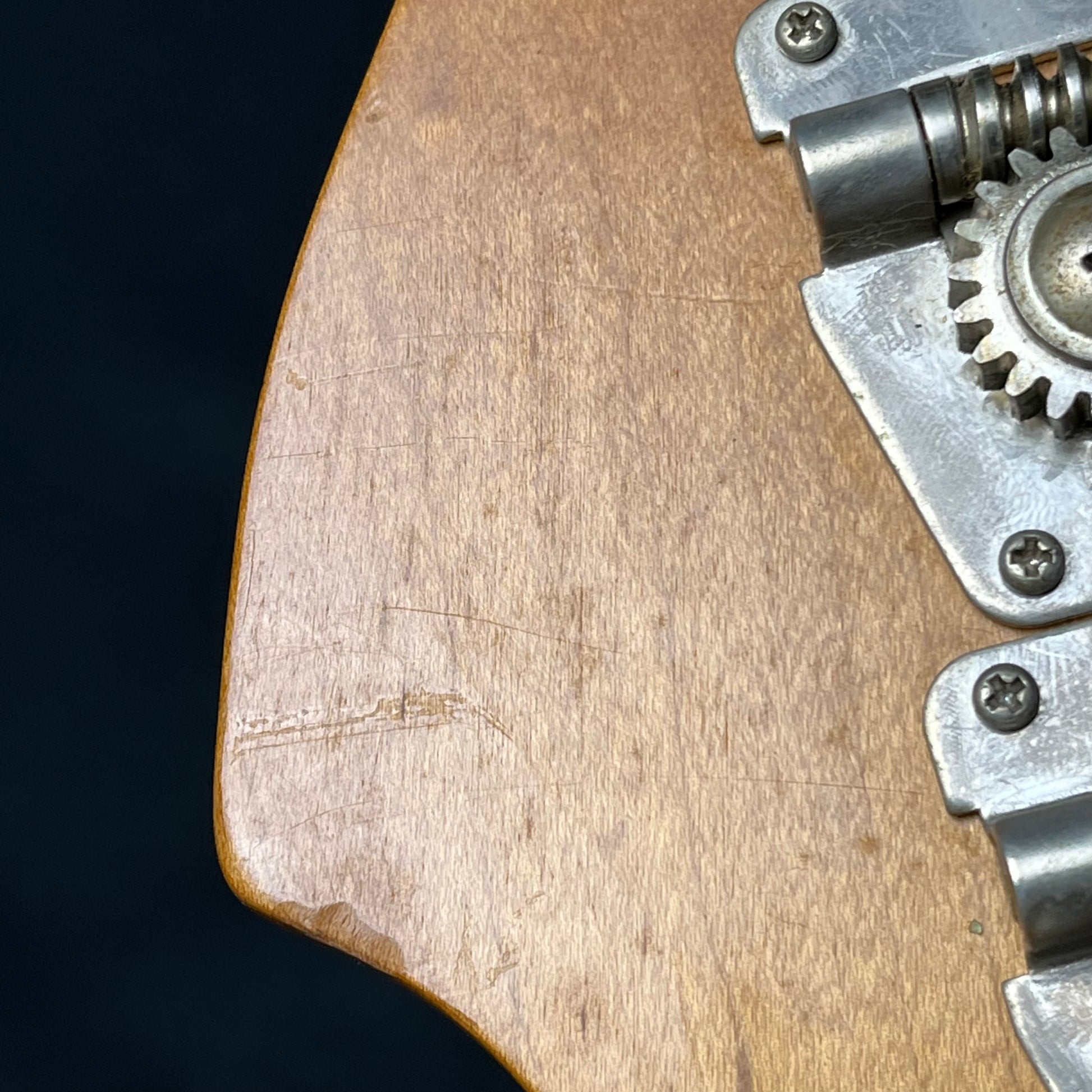 Squier Affinity Precision Bass