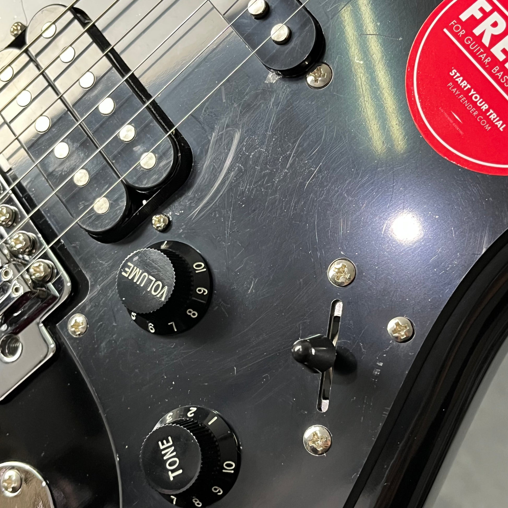 Squier Sonic Stratocaster HSS