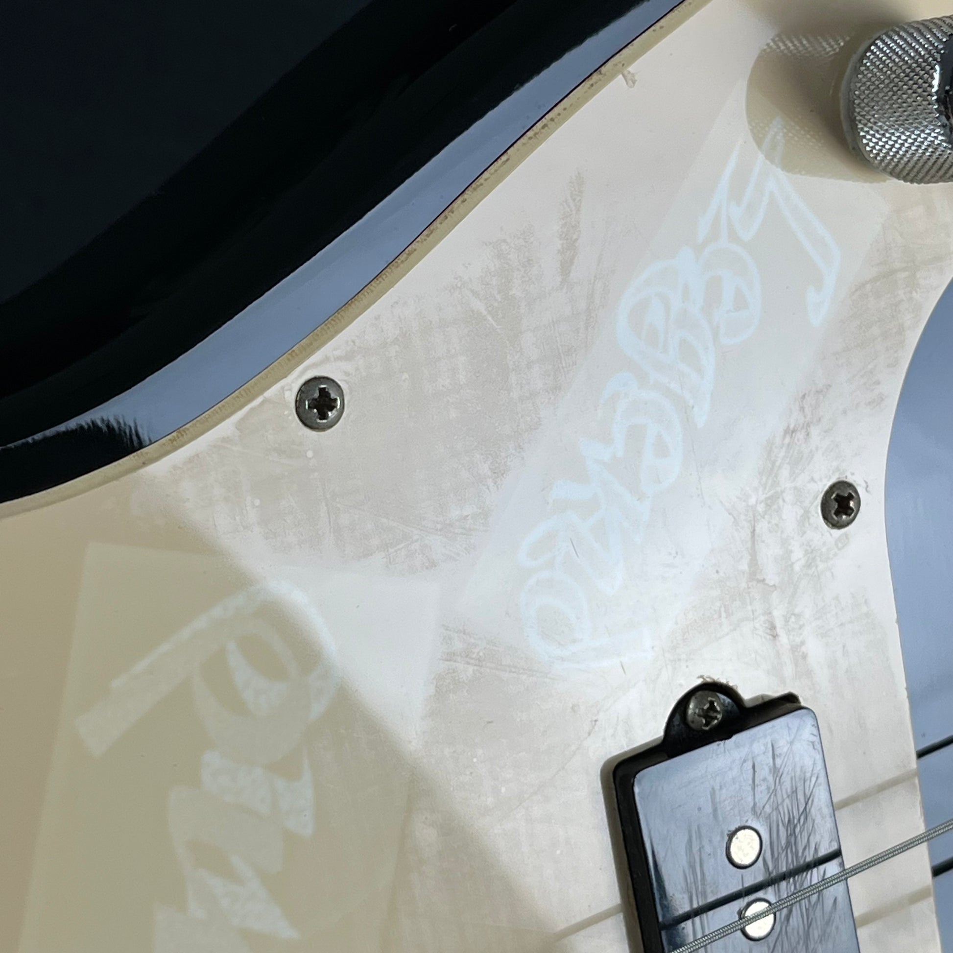 Squier Affinity Precision Bass