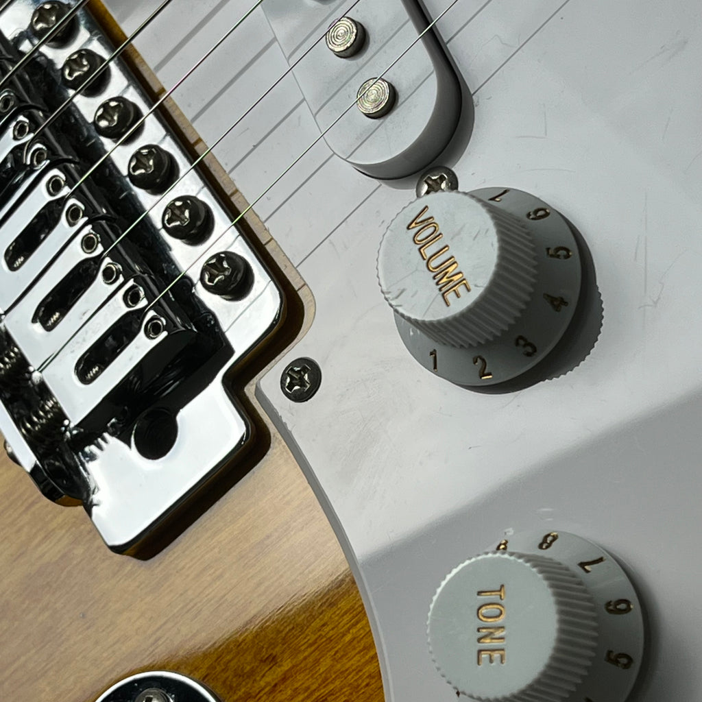 Squier Sonic Stratocaster 2TS 2023