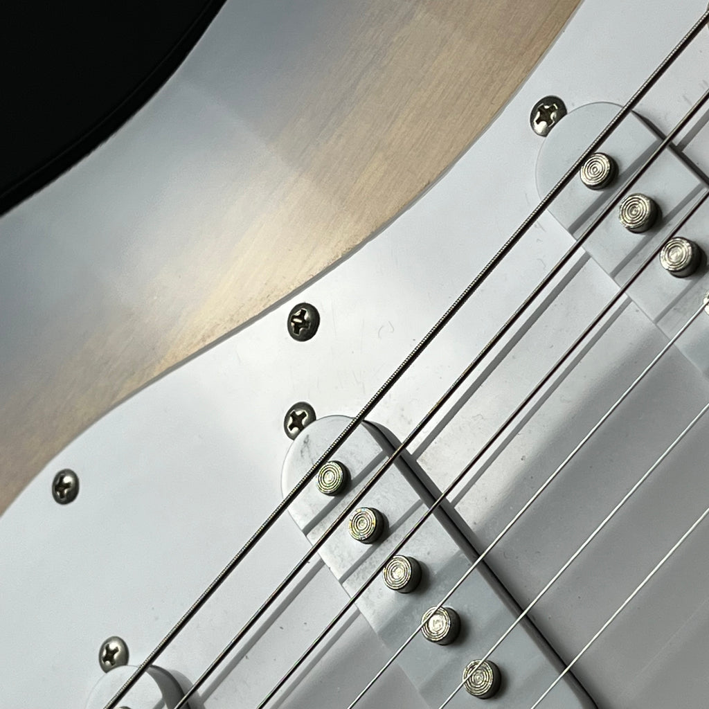 Squier Sonic Stratocaster 2TS 2023