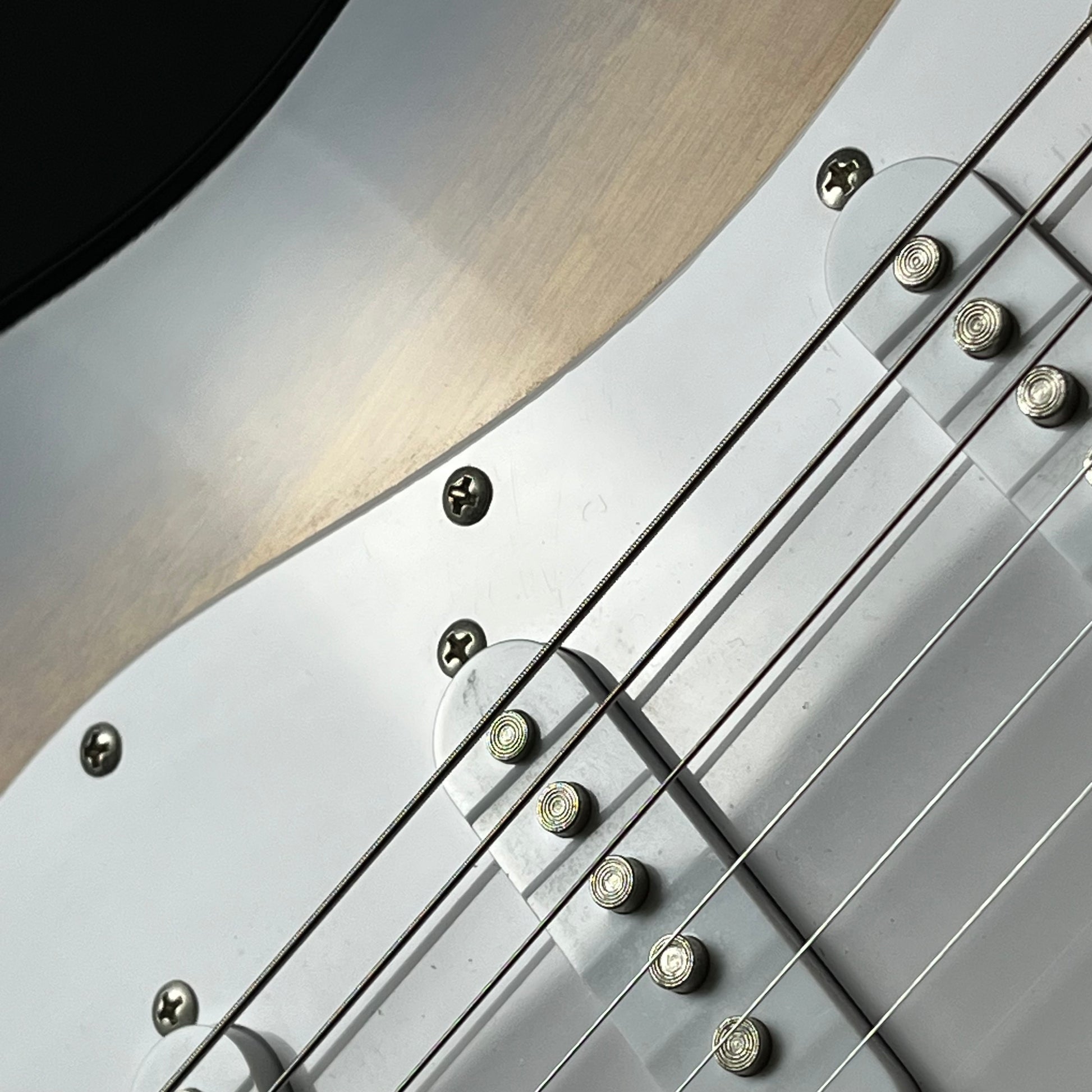 Squier Sonic Stratocaster 2TS 2023