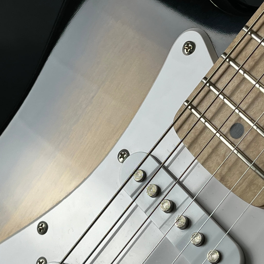 Squier Sonic Stratocaster 2TS 2023