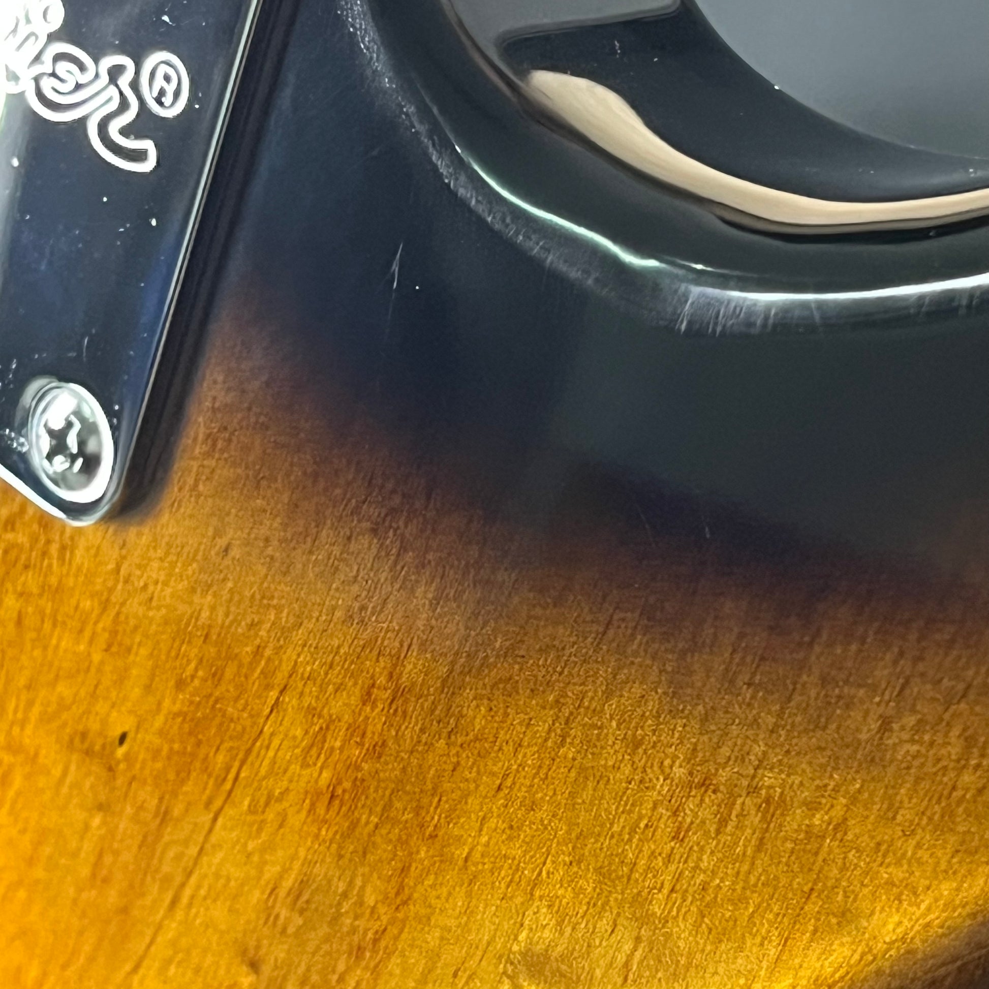 Squier Sonic Stratocaster 2TS 2023