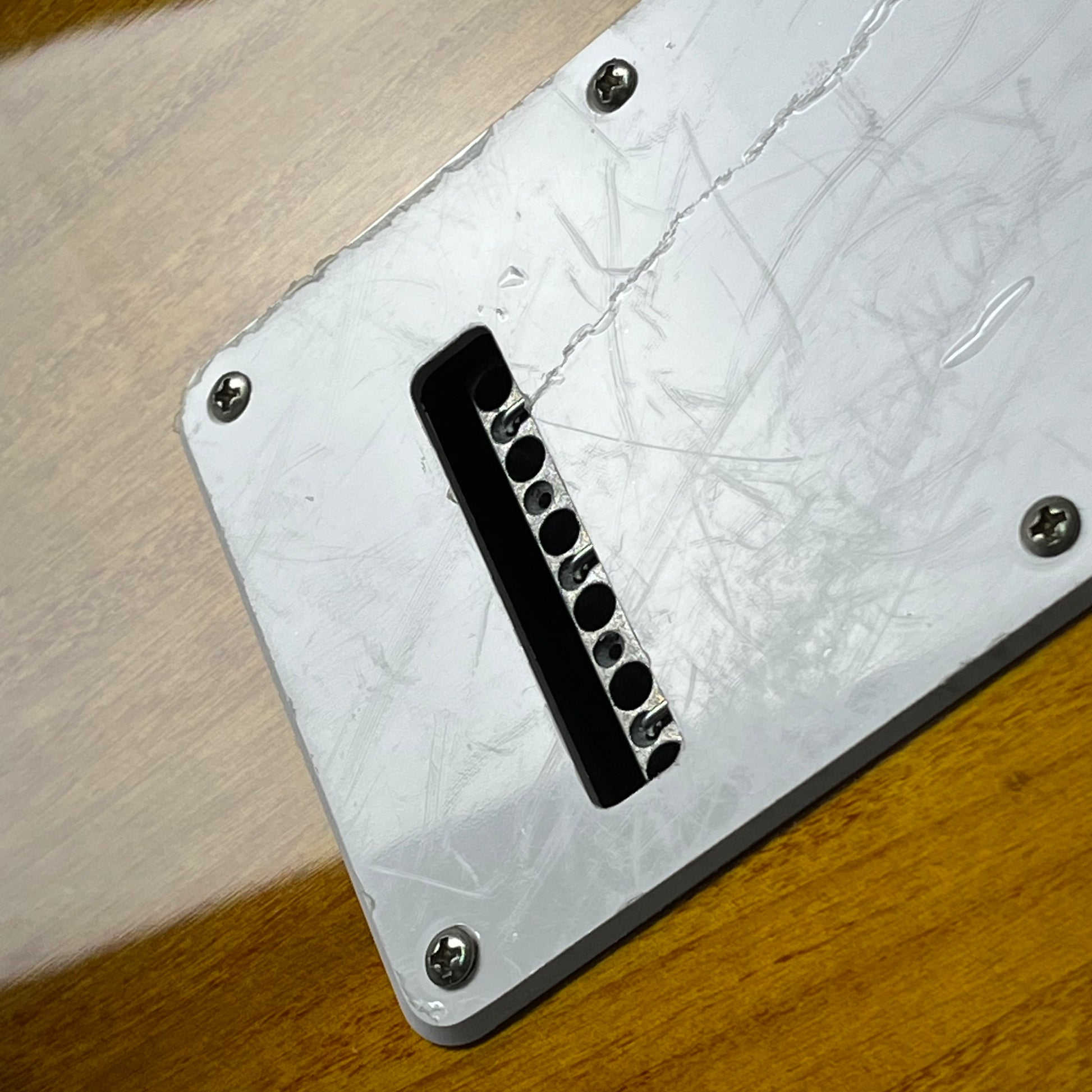 Squier Sonic Stratocaster 2TS 2023