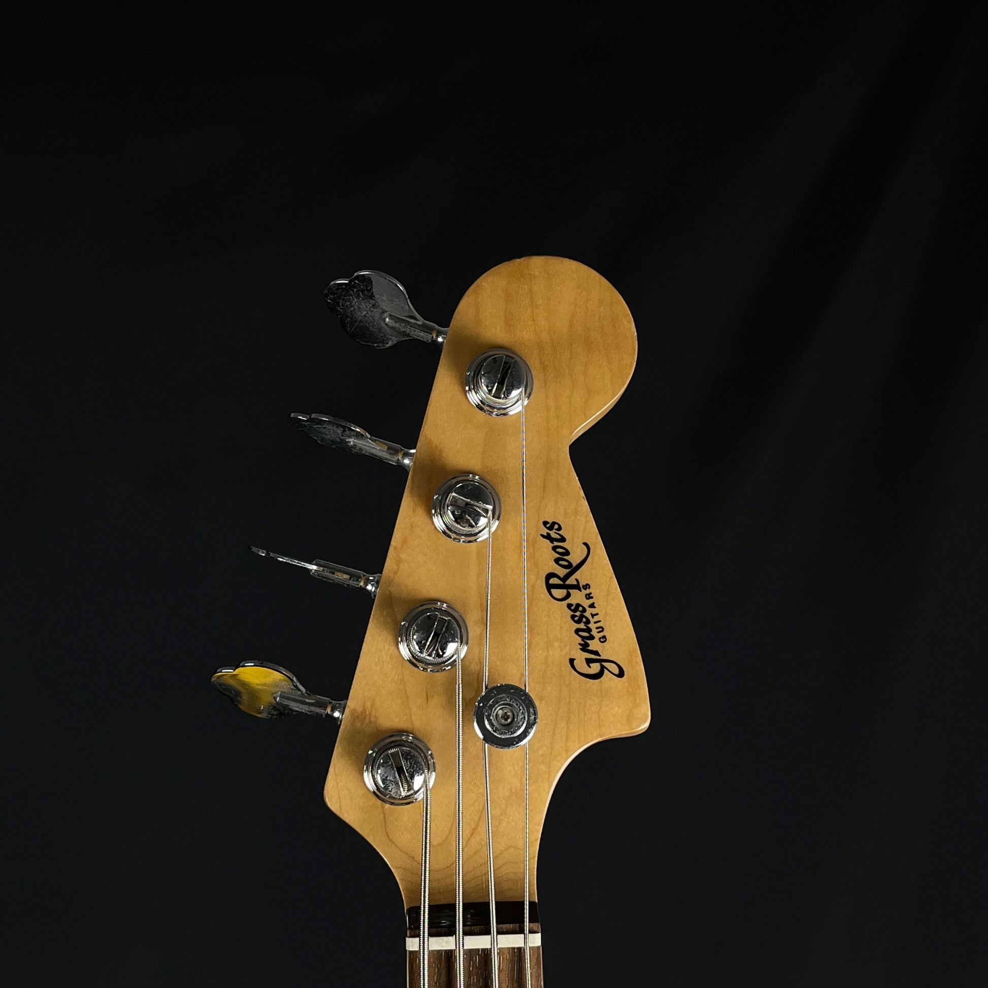 GrassRoots G-T-60B Bass