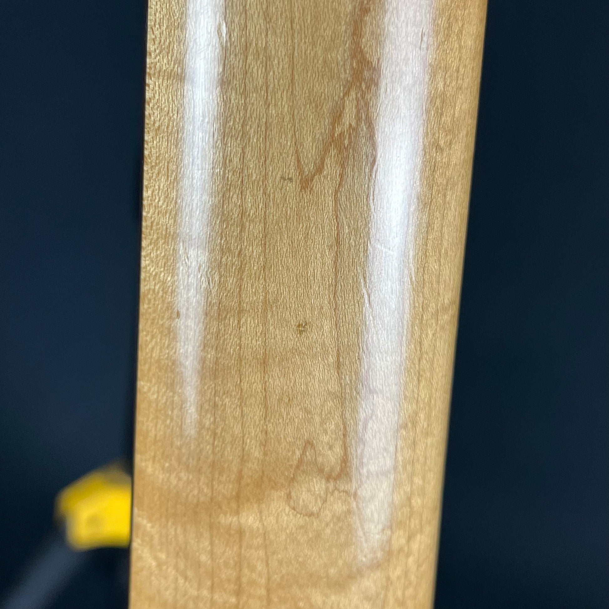 GrassRoots G-T-60B Bass