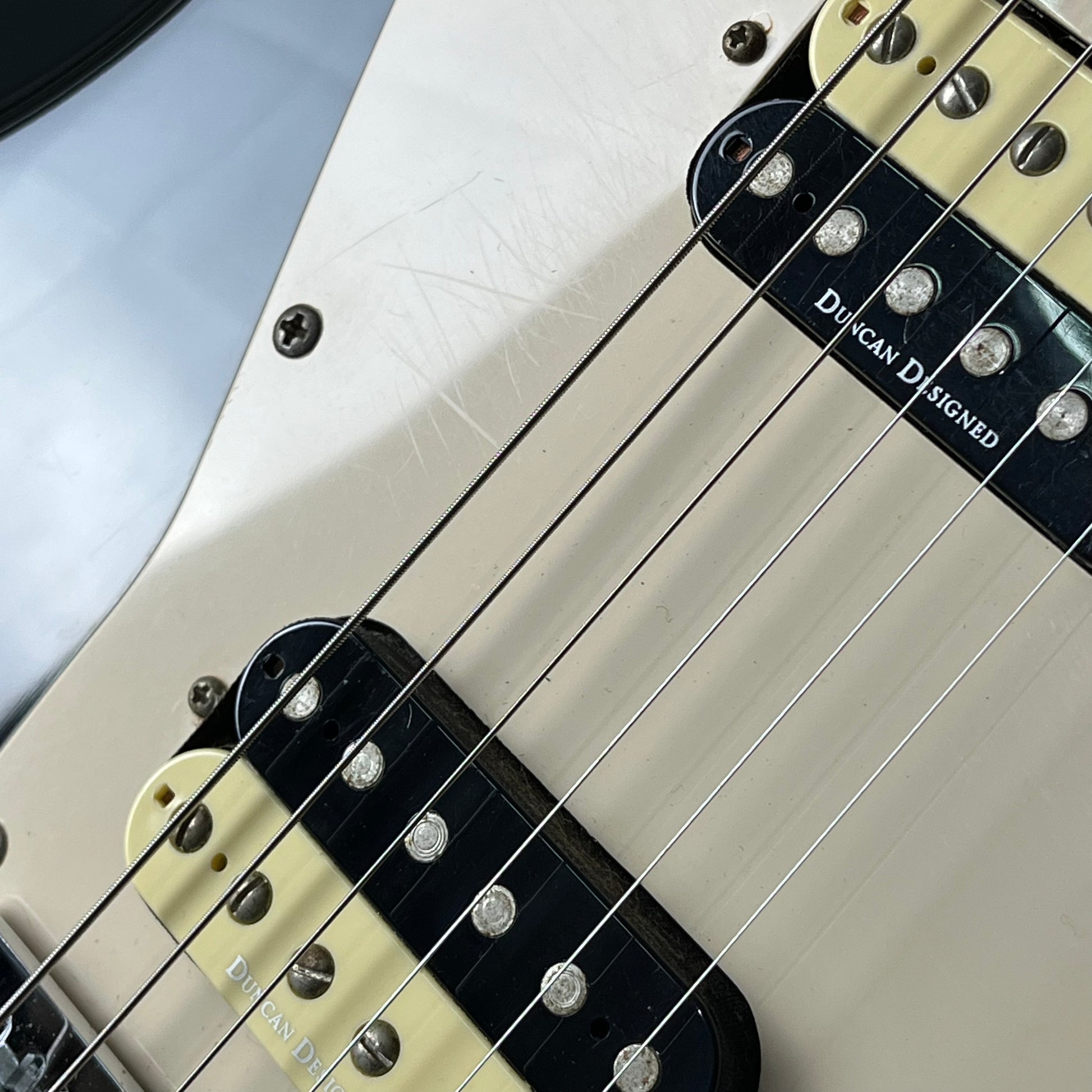 Squier Vintage Modified Jaguar HH 2011