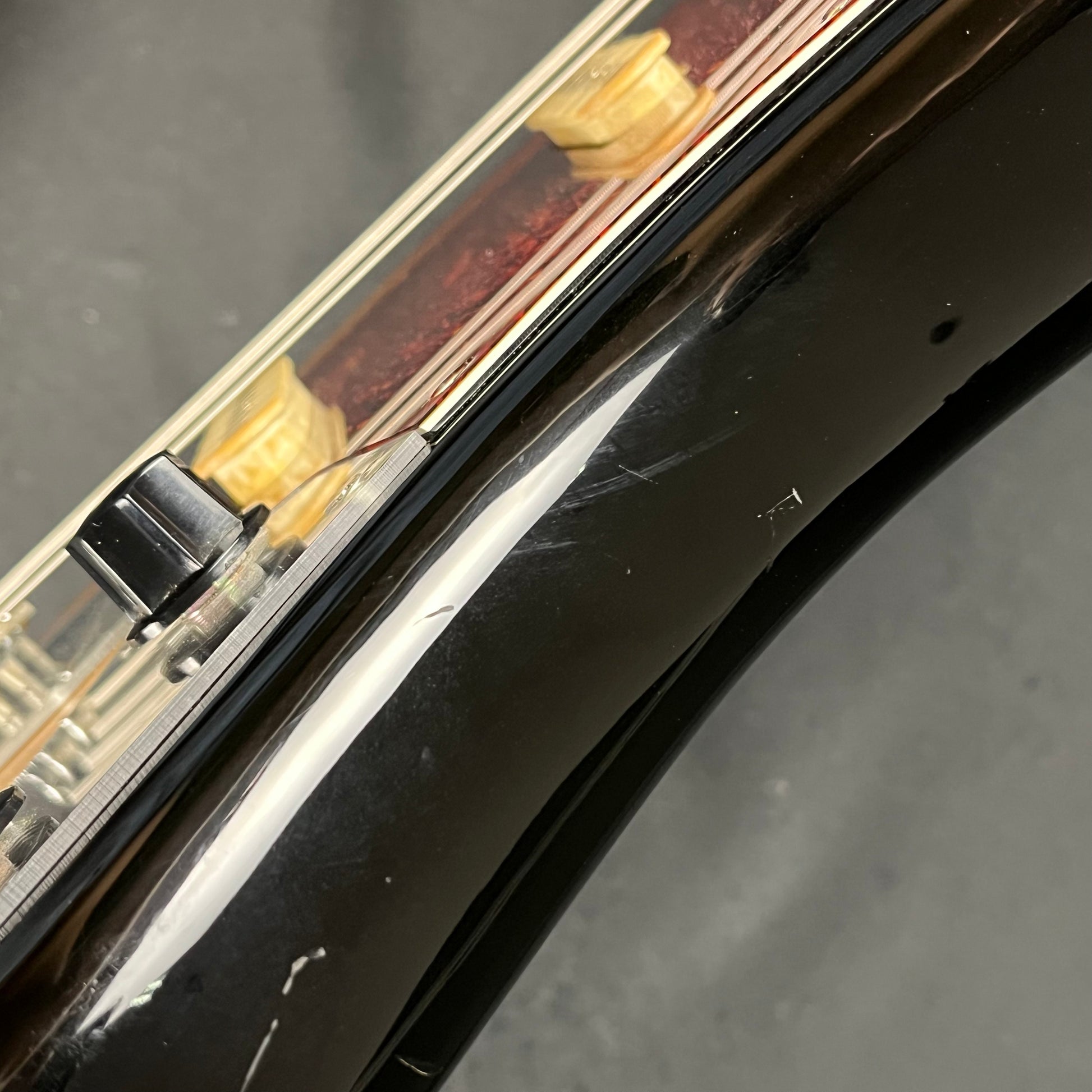 GrassRoots G-T-60B Bass