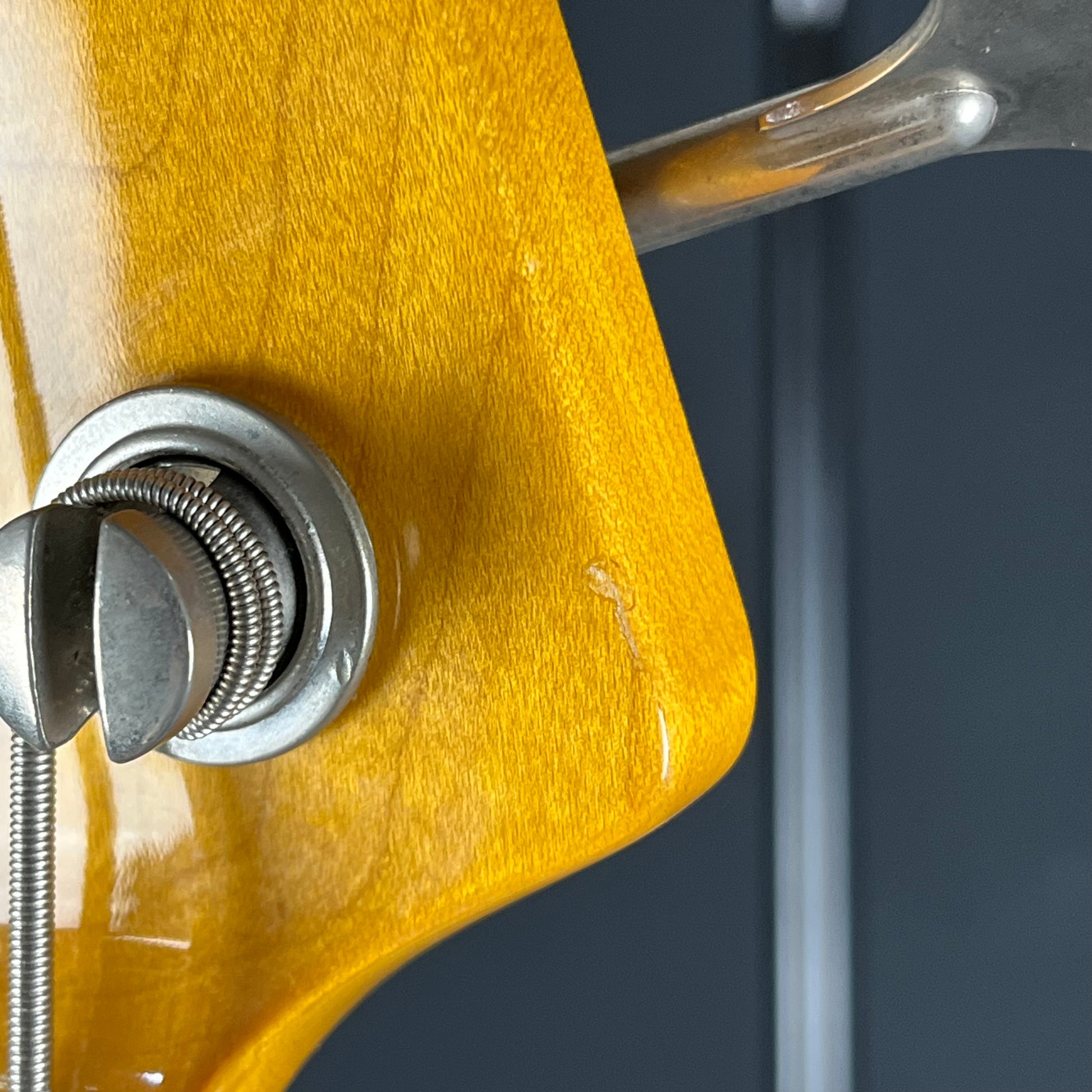 Fernandes Jazz Bass Left-Handed