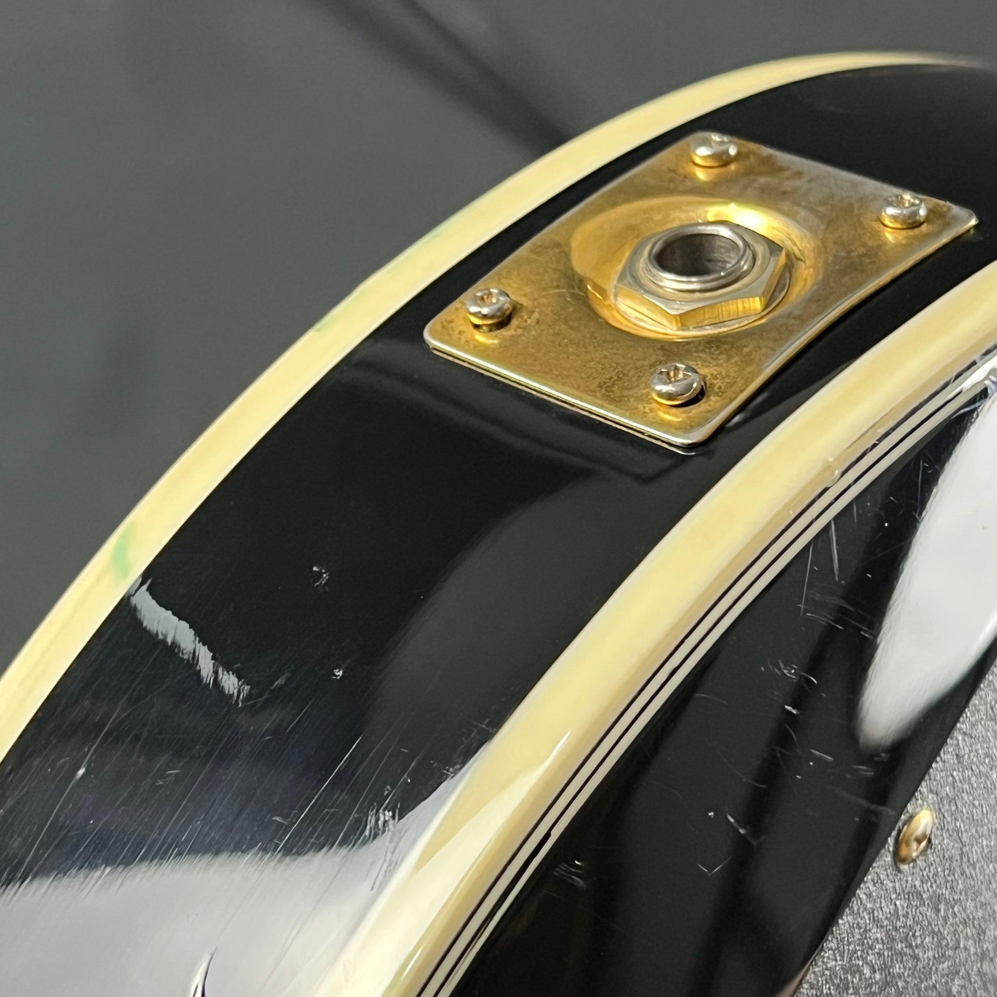 Maison Les Paul Custom