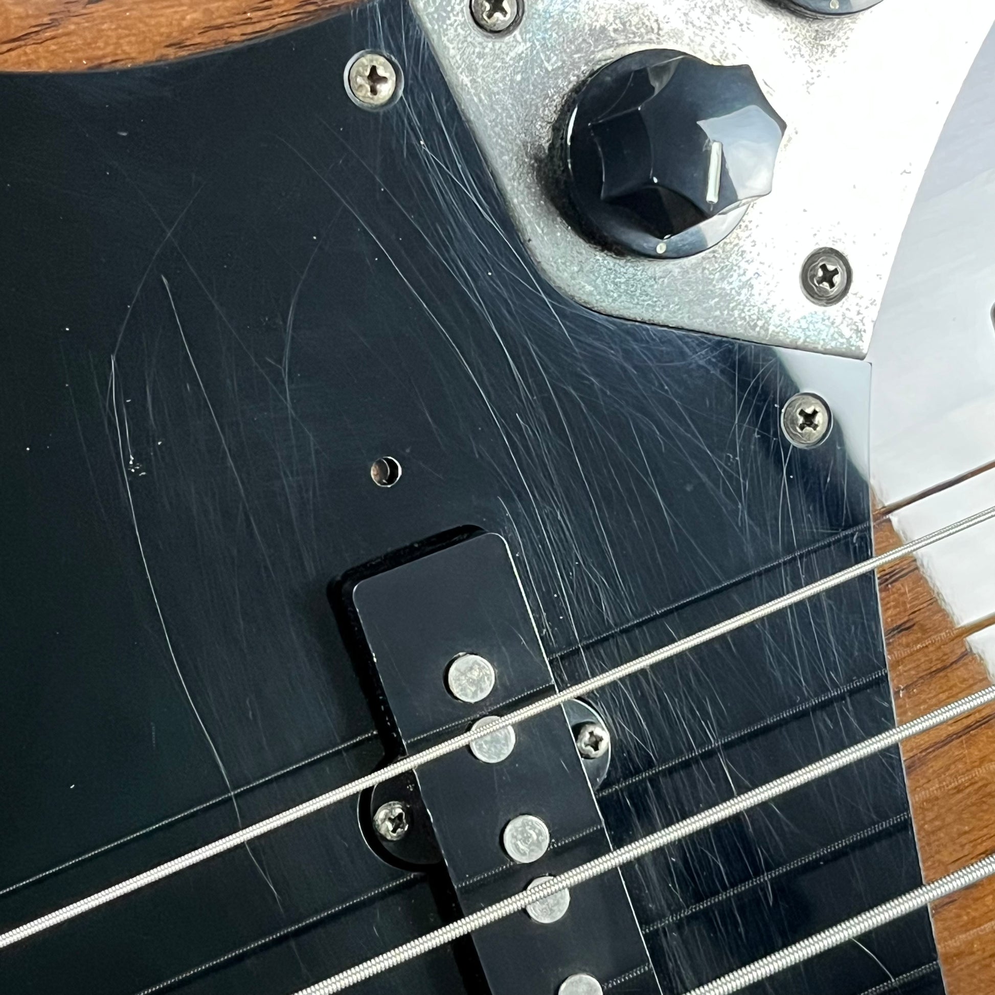 Fender Japan Classic 60 Jazz Bass Walnut