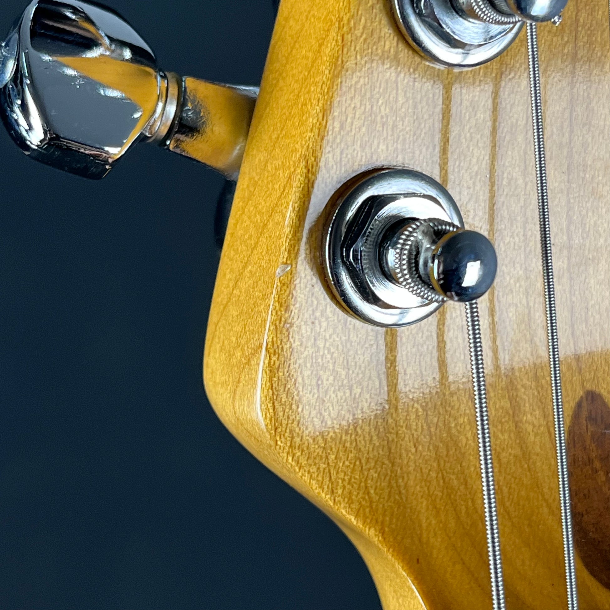Squier Japan Stratocaster SST-30 1987