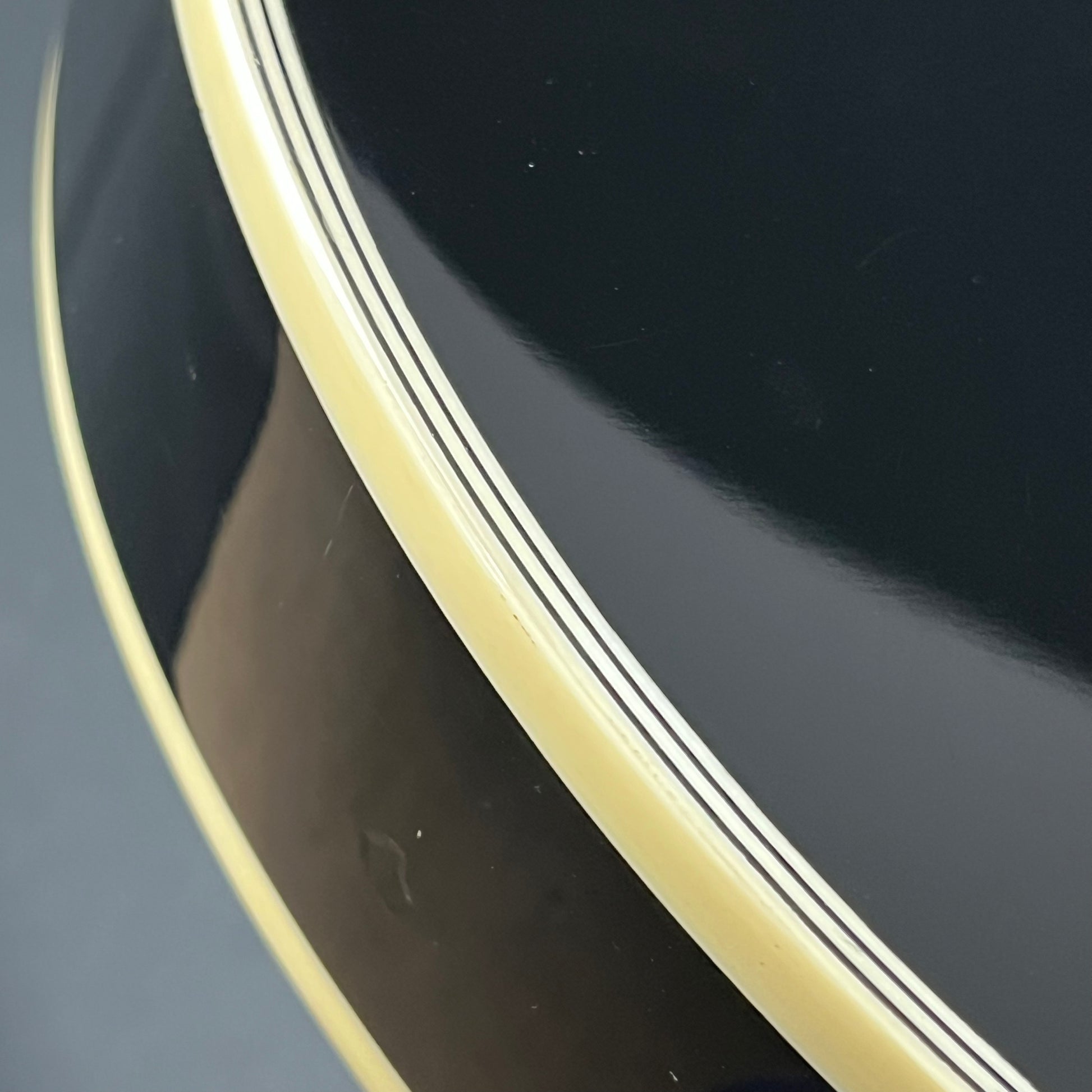 Maison Les Paul Custom